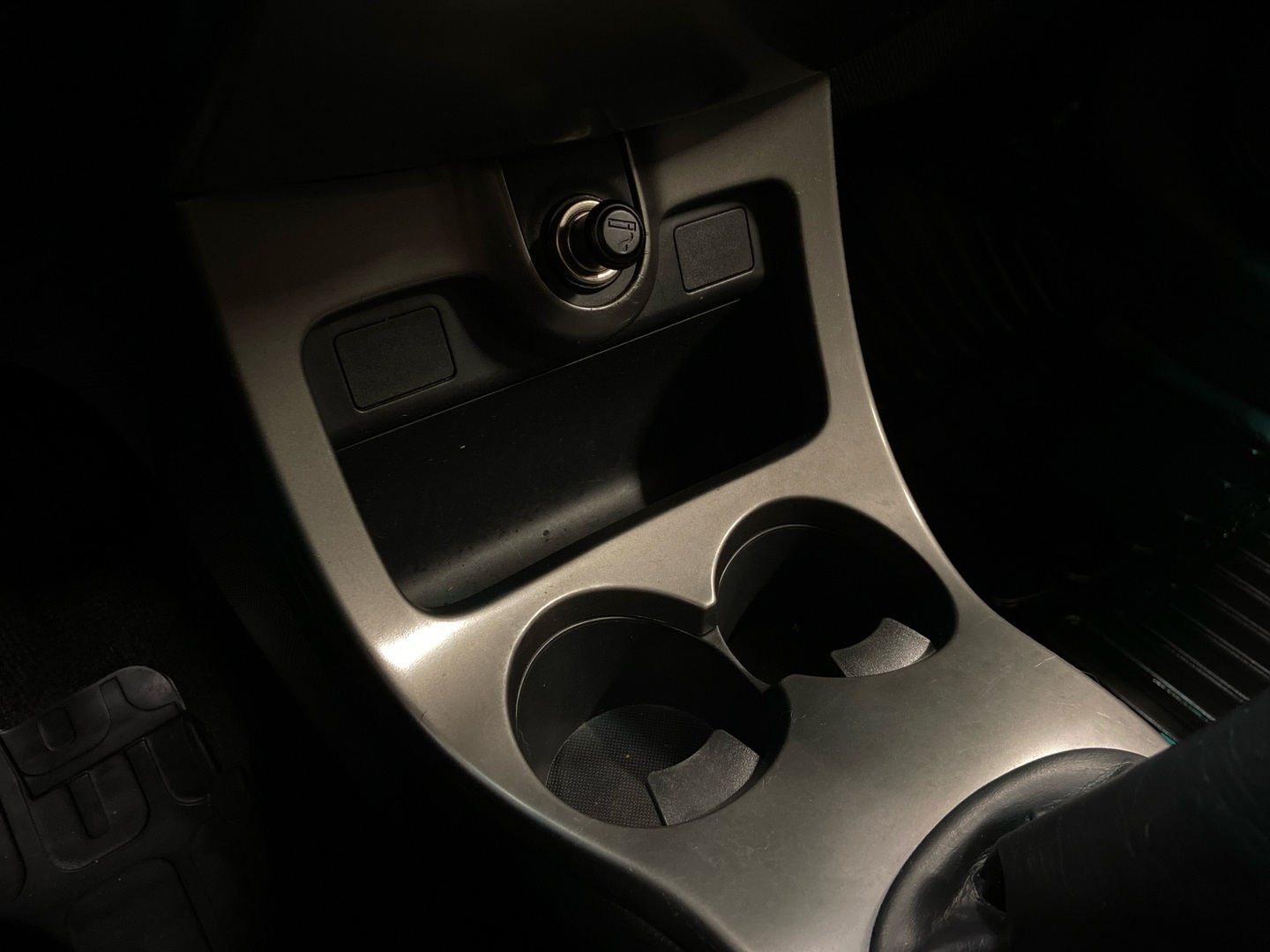 TOYOTA Urban Cruiser 2012