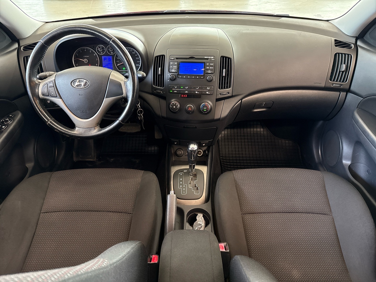 HYUNDAI i30 2010