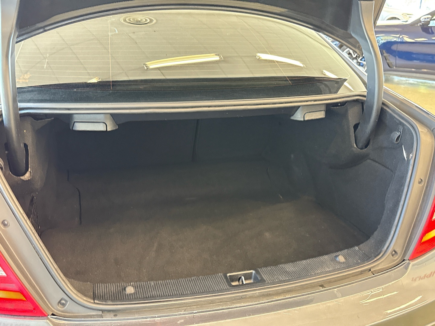 MERCEDES-BENZ C 2011
