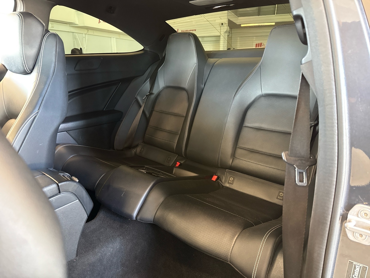 MERCEDES-BENZ C 2011