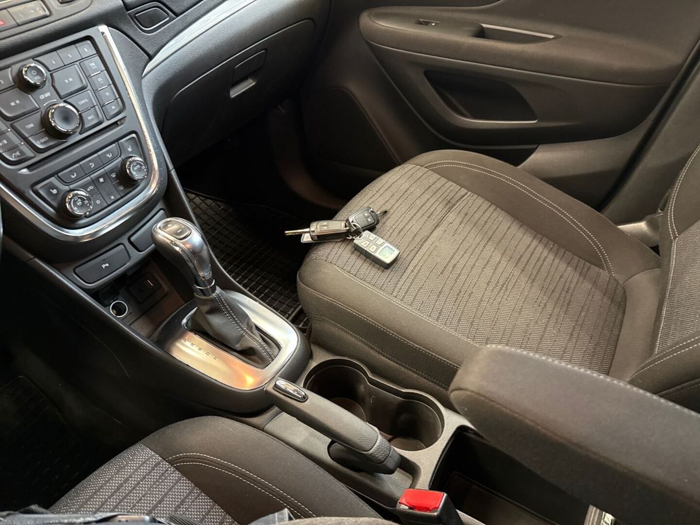 OPEL Mokka 2015