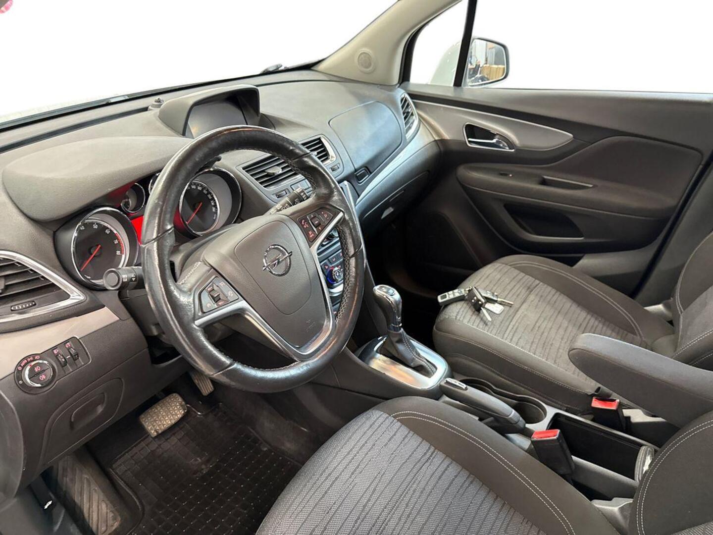 OPEL Mokka 2015