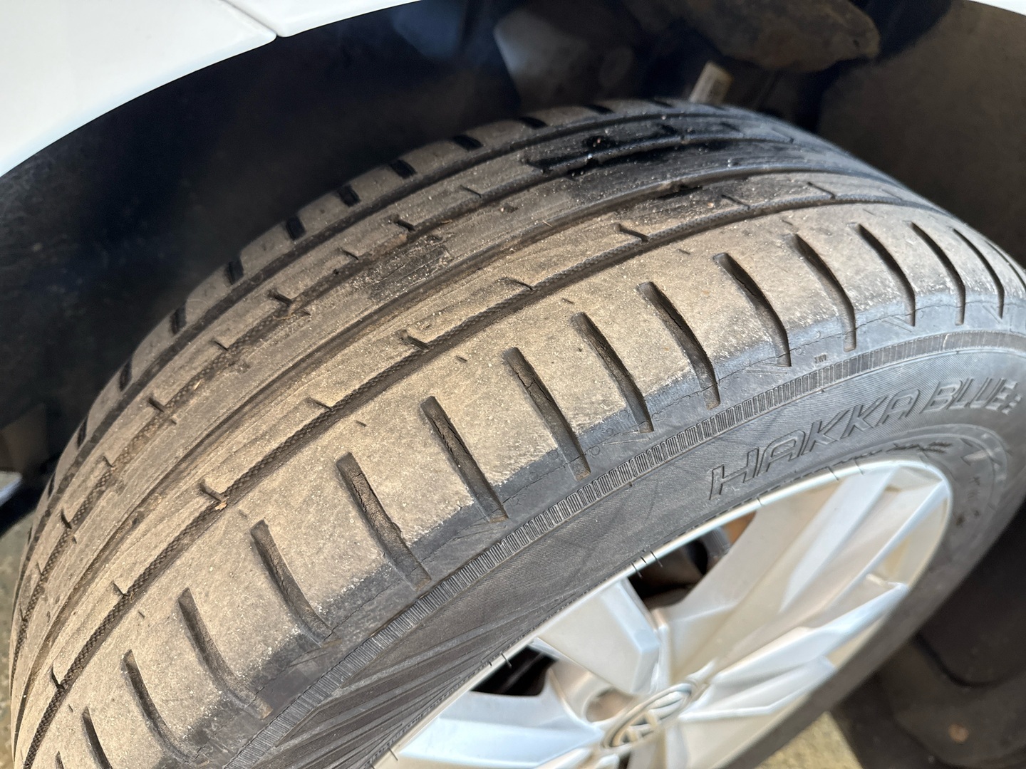 VOLKSWAGEN Touran 2016