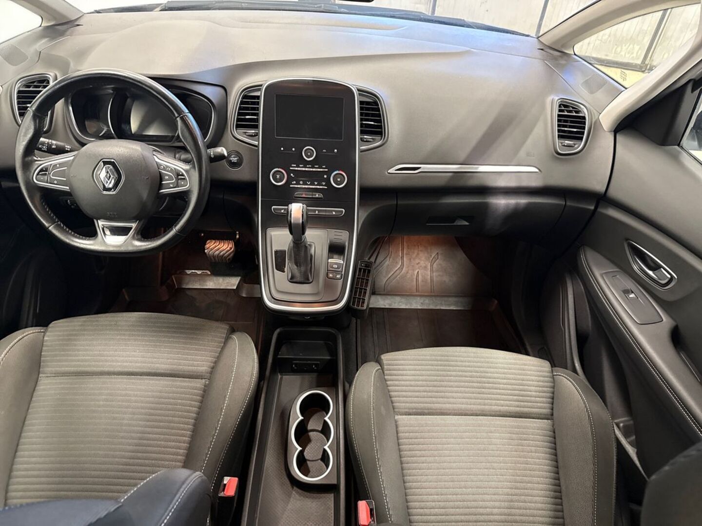 RENAULT Grand Scenic 2017