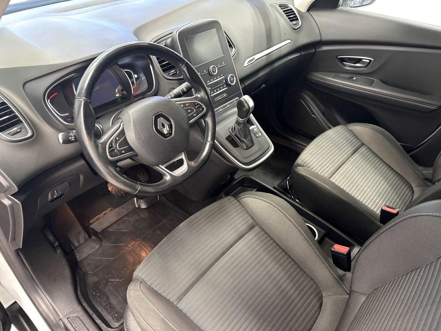 RENAULT Grand Scenic 2017