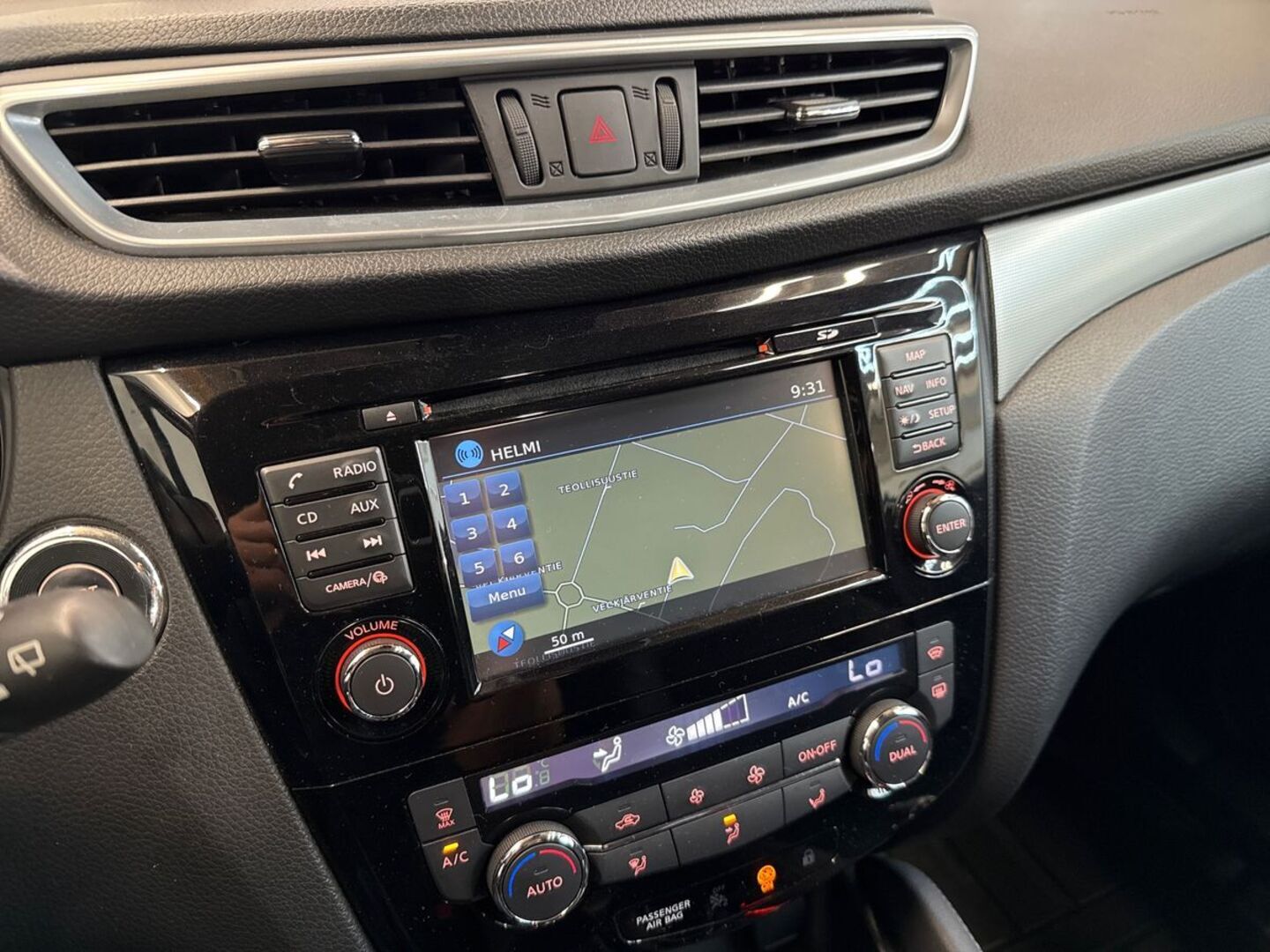 NISSAN Qashqai 2018