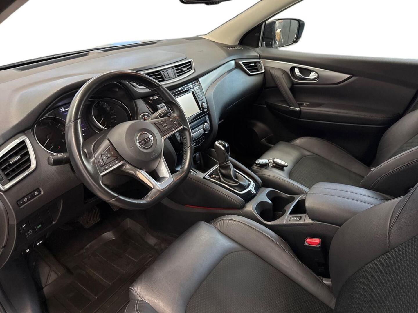 NISSAN Qashqai 2018
