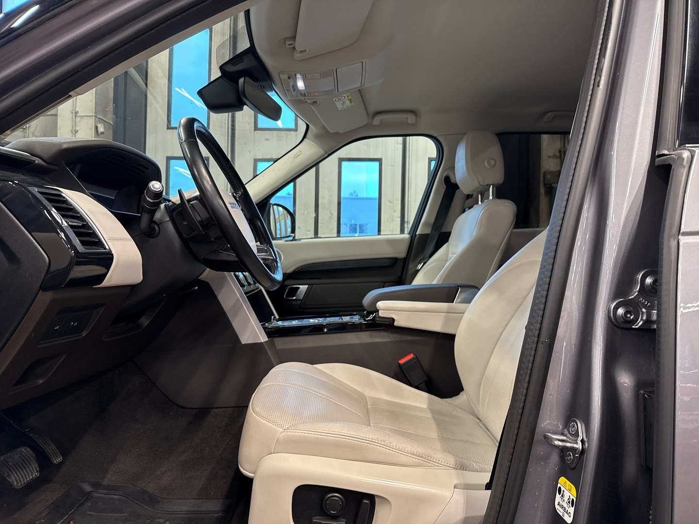 LAND ROVER Discovery 2020