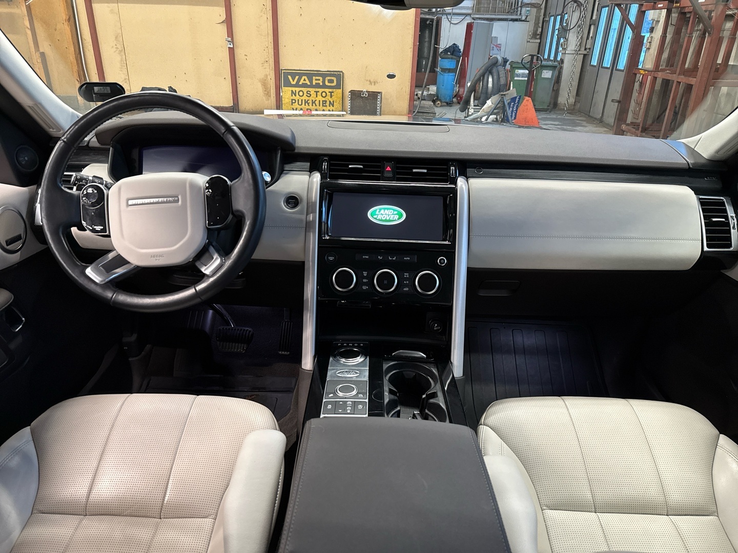 LAND ROVER Discovery 2020