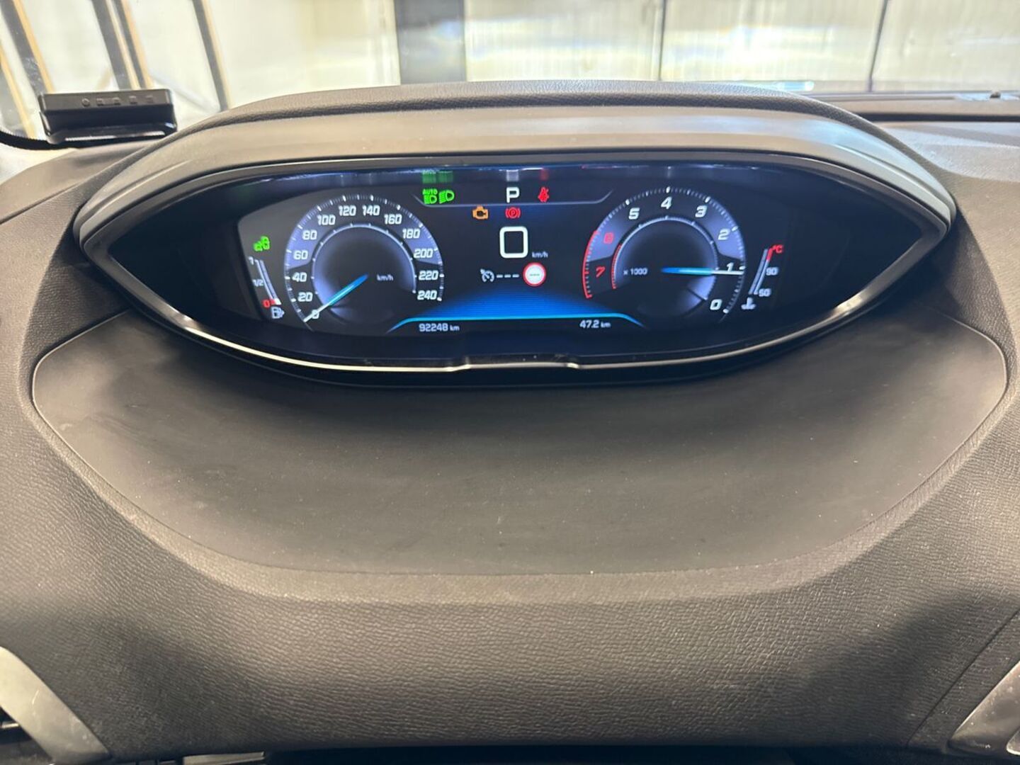 PEUGEOT 3008 2019