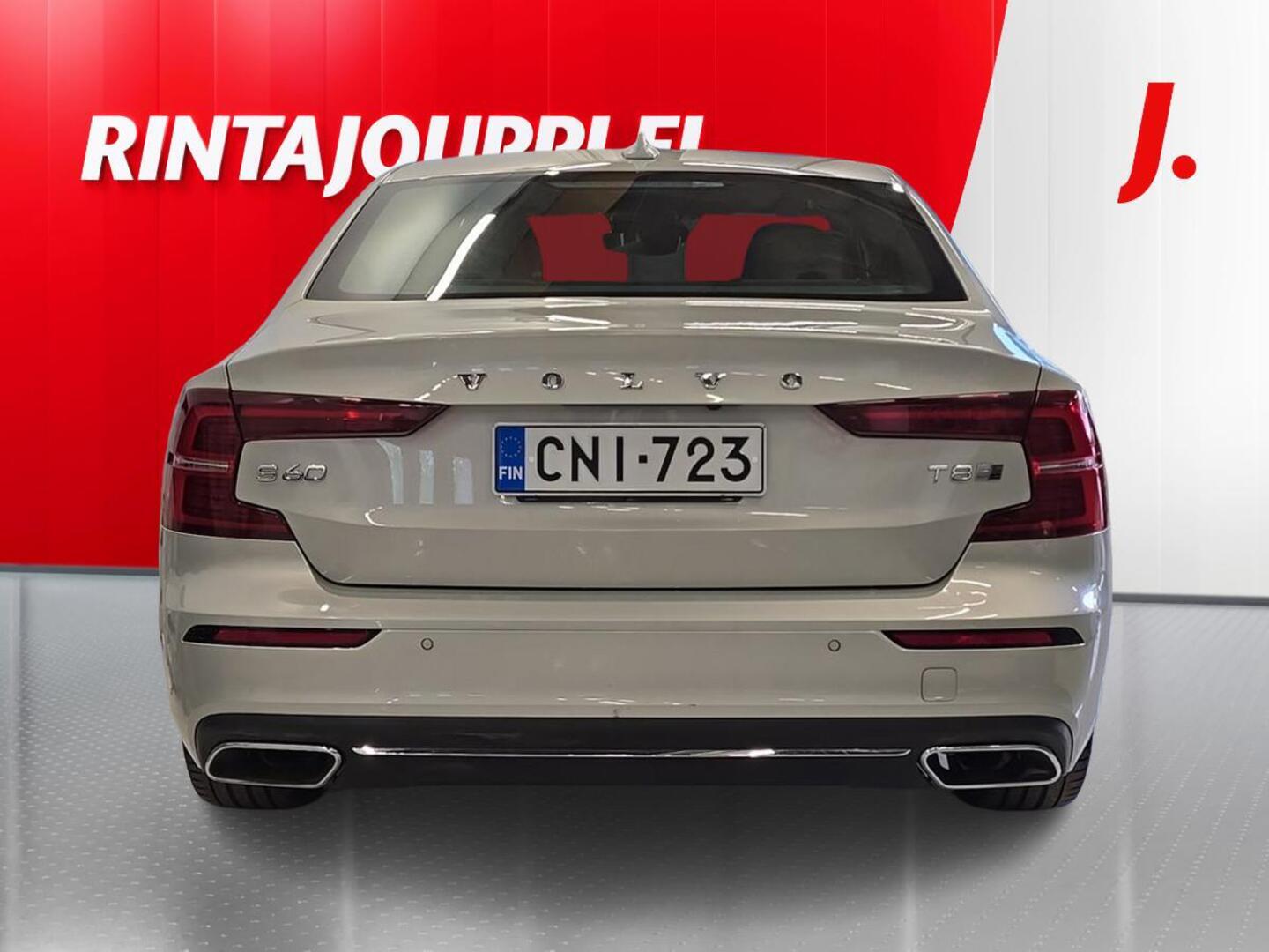 VOLVO S60 5