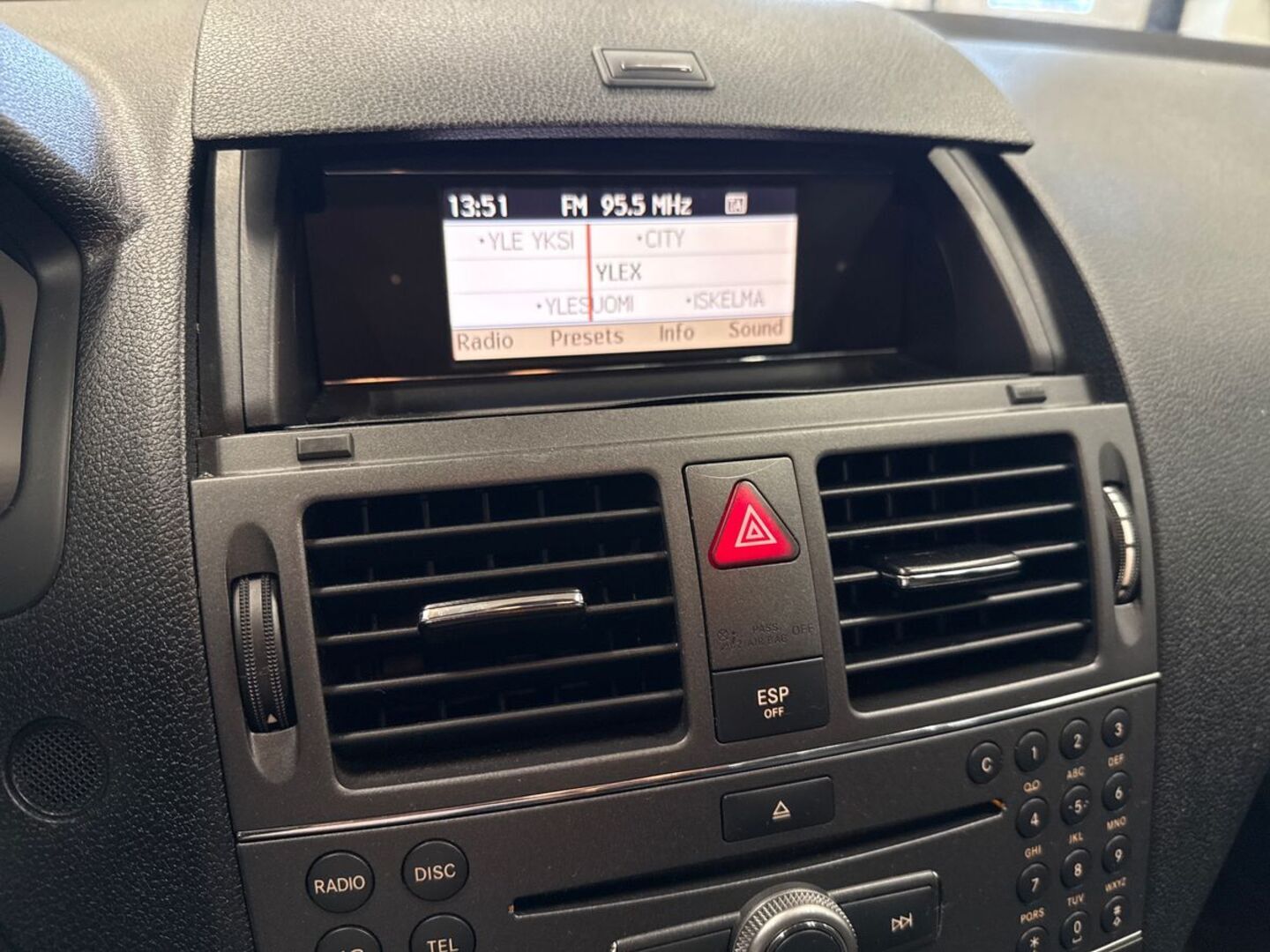 MERCEDES-BENZ C 2010