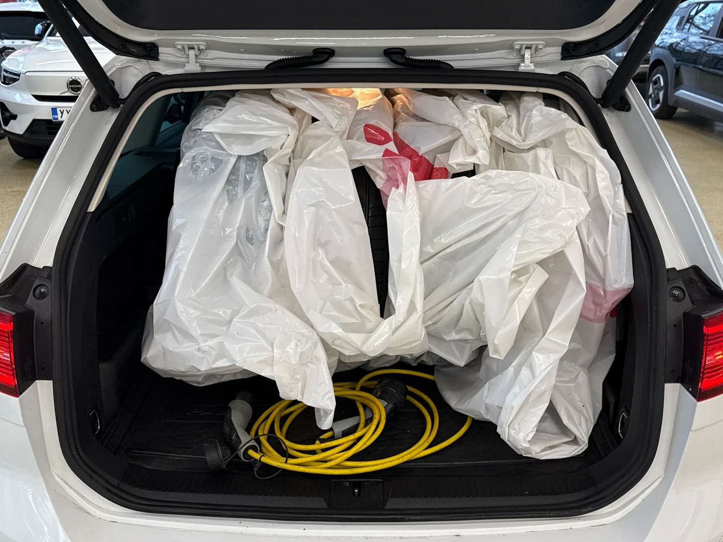 VOLKSWAGEN Passat 2016
