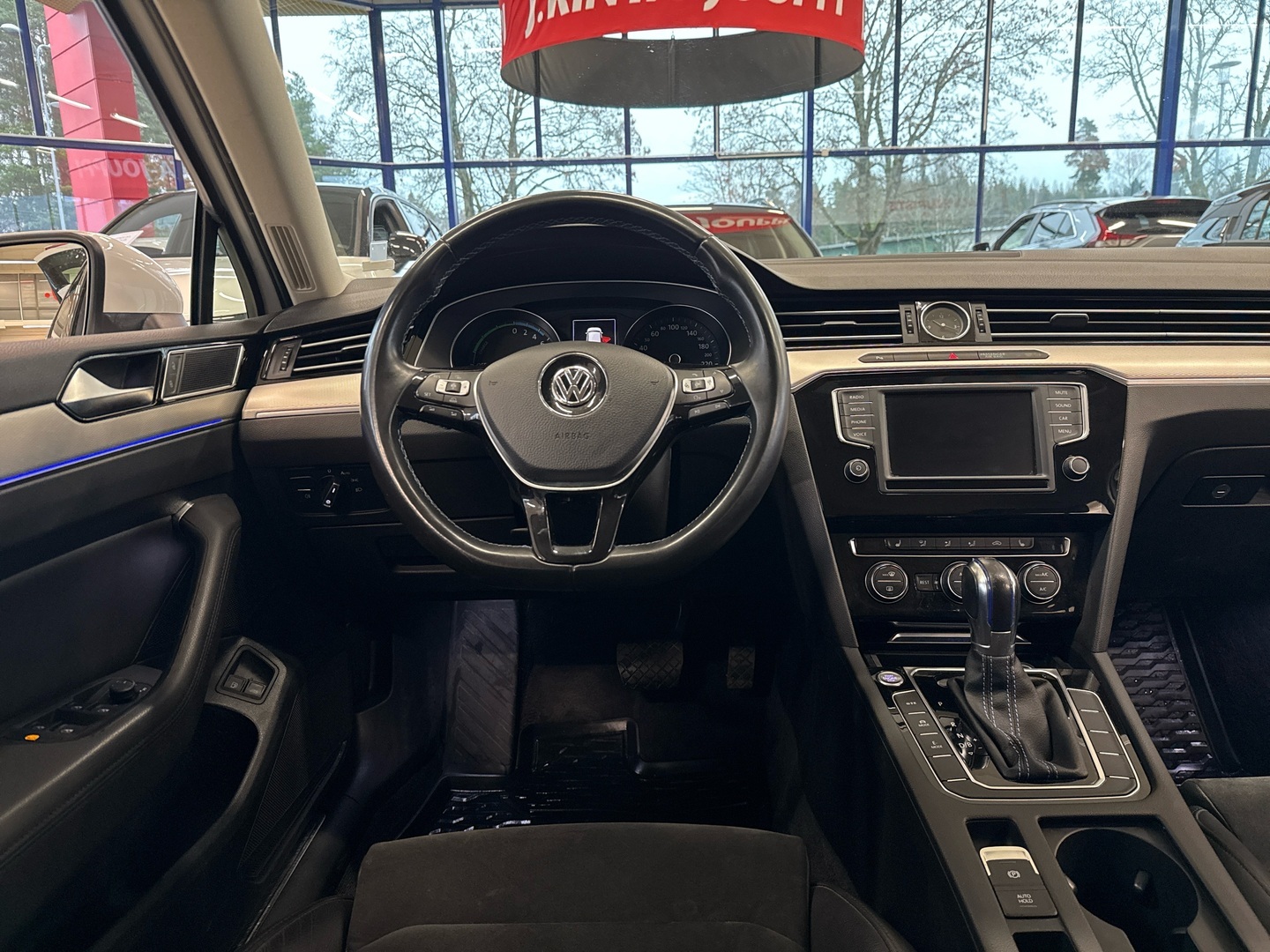 VOLKSWAGEN Passat 2016