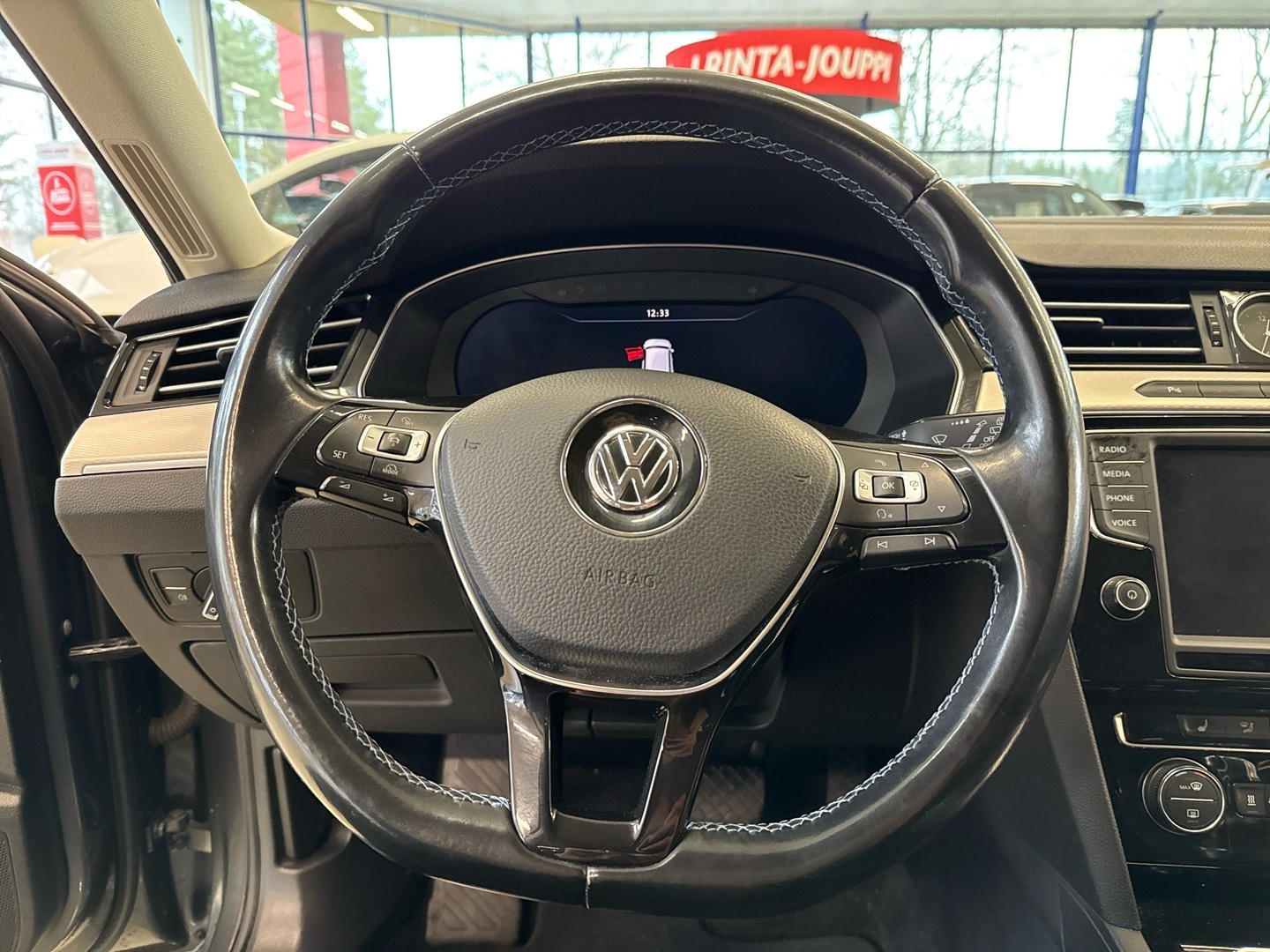 VOLKSWAGEN Passat 2017