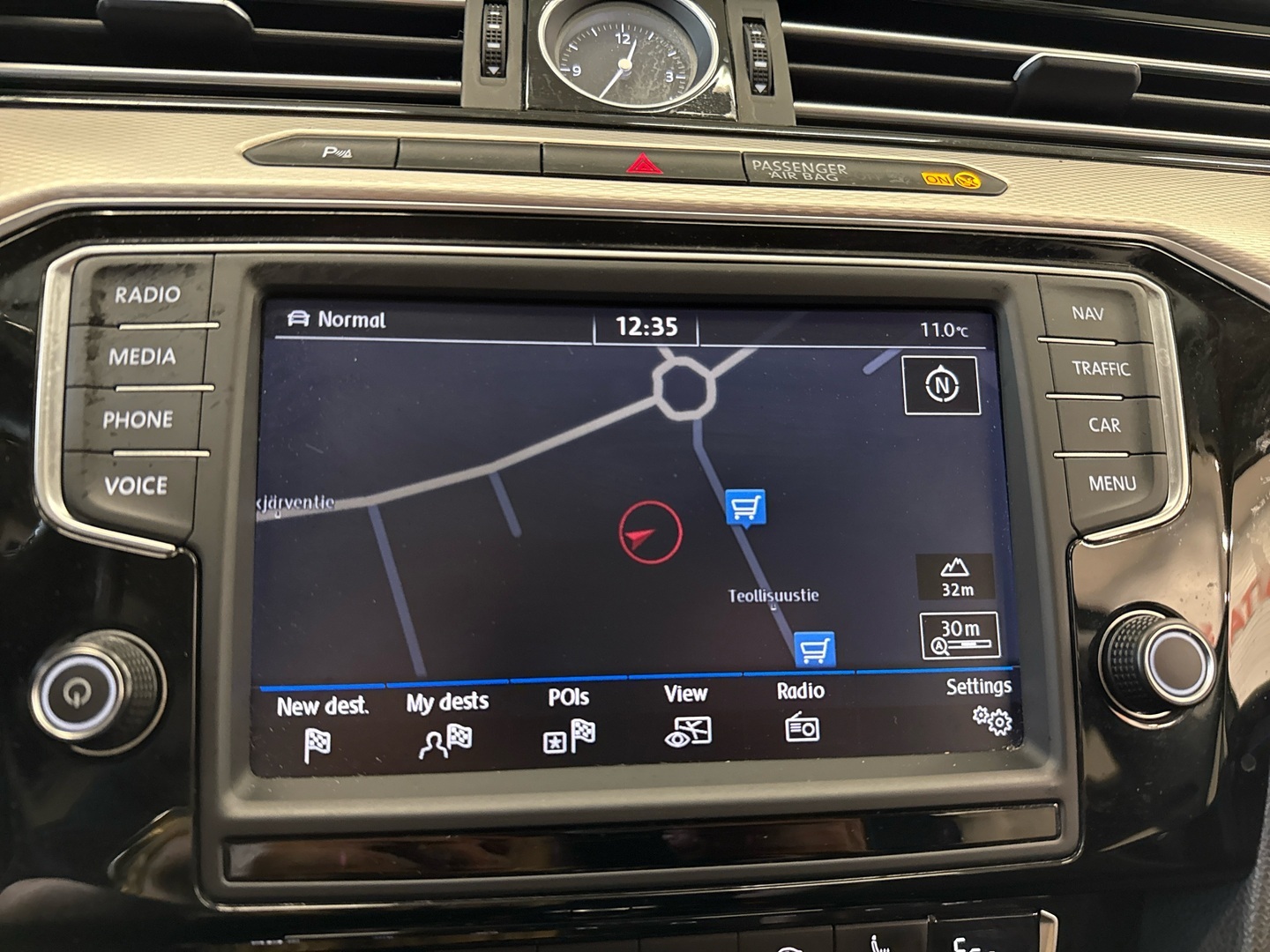 VOLKSWAGEN Passat 2017