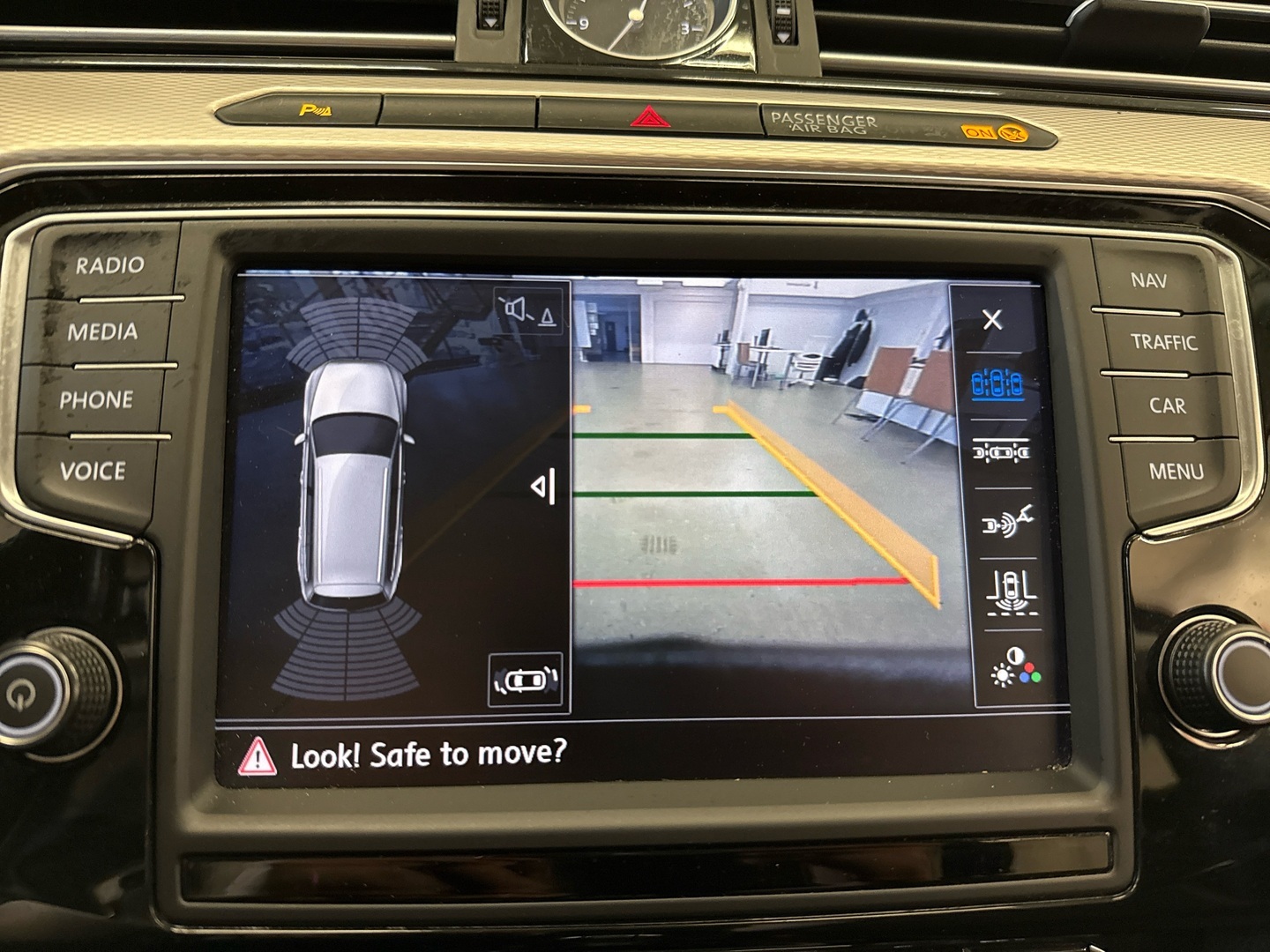 VOLKSWAGEN Passat 2017