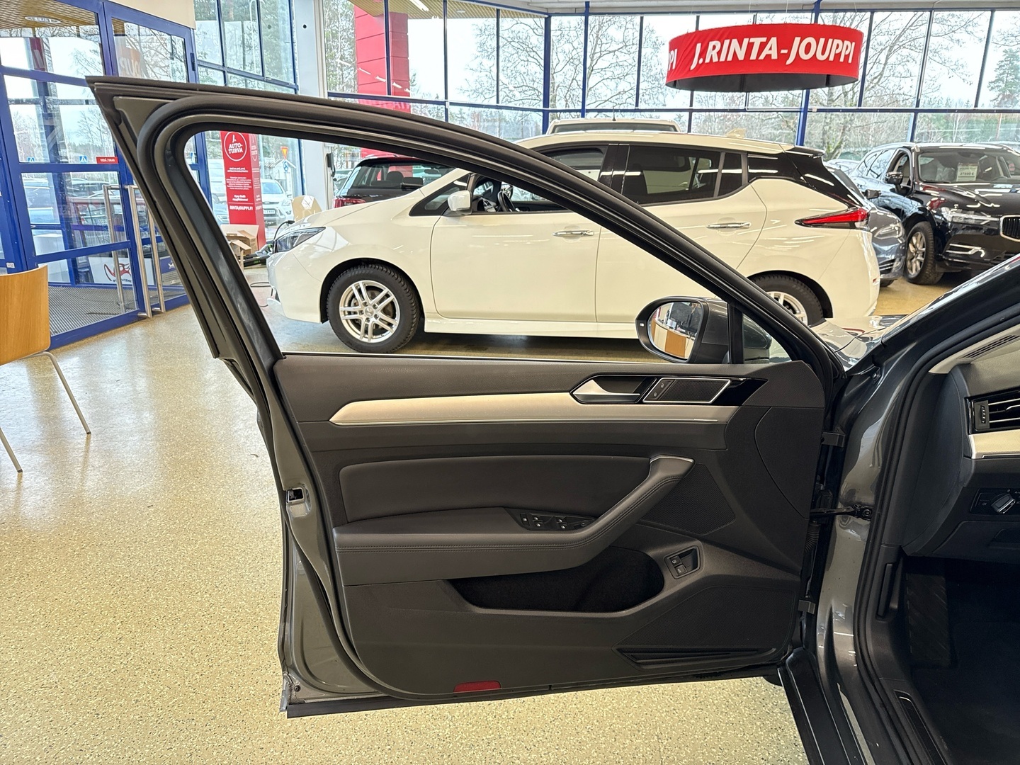 VOLKSWAGEN Passat 2017