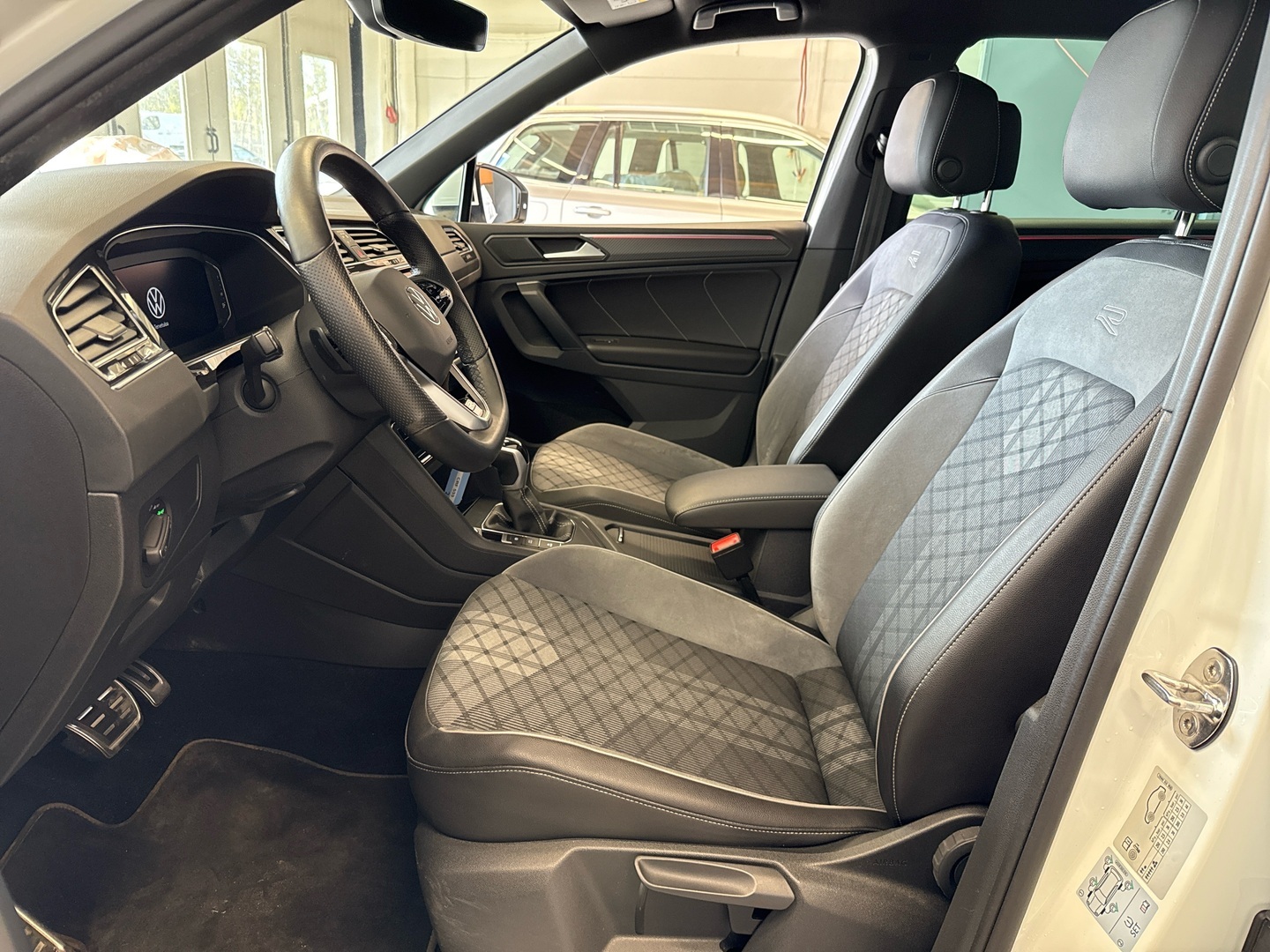 VOLKSWAGEN Tiguan 2022