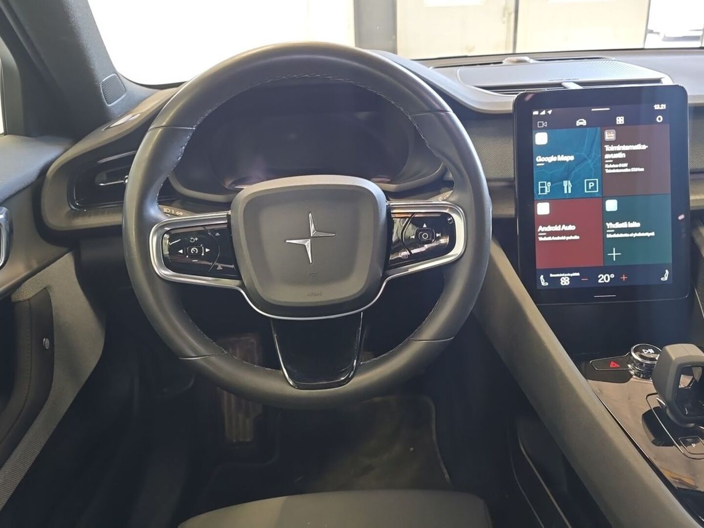 POLESTAR 2 18