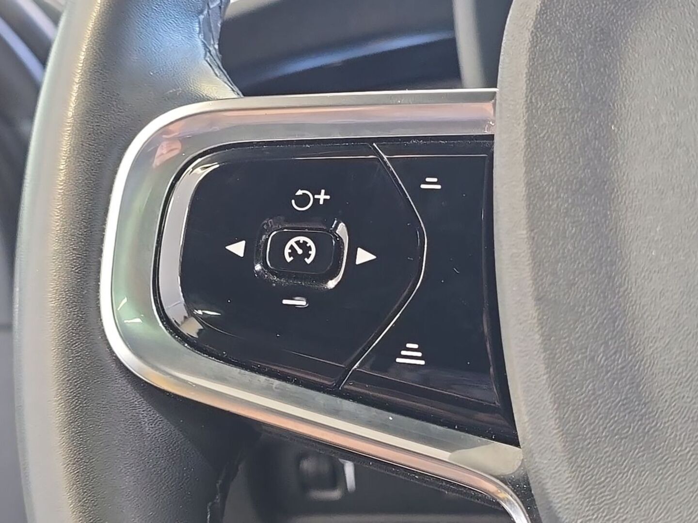 POLESTAR 2 19