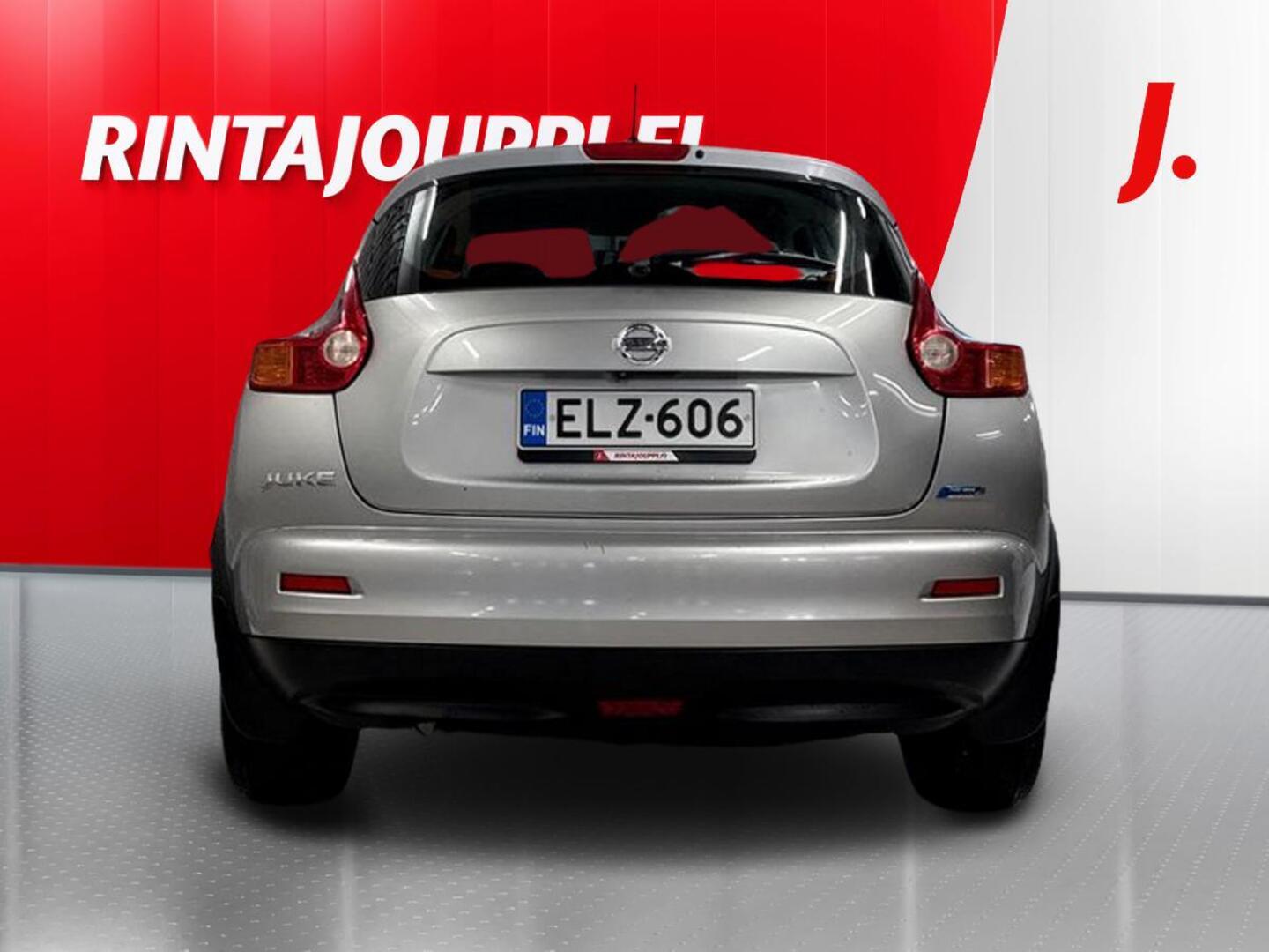 NISSAN Juke 2011