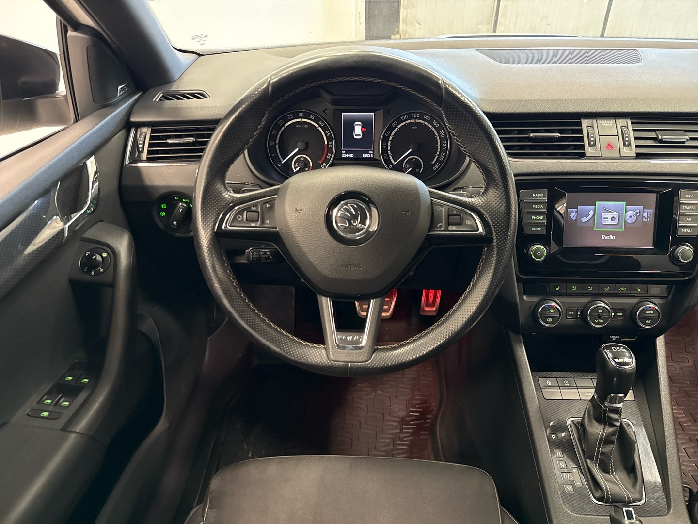 SKODA Octavia 2014