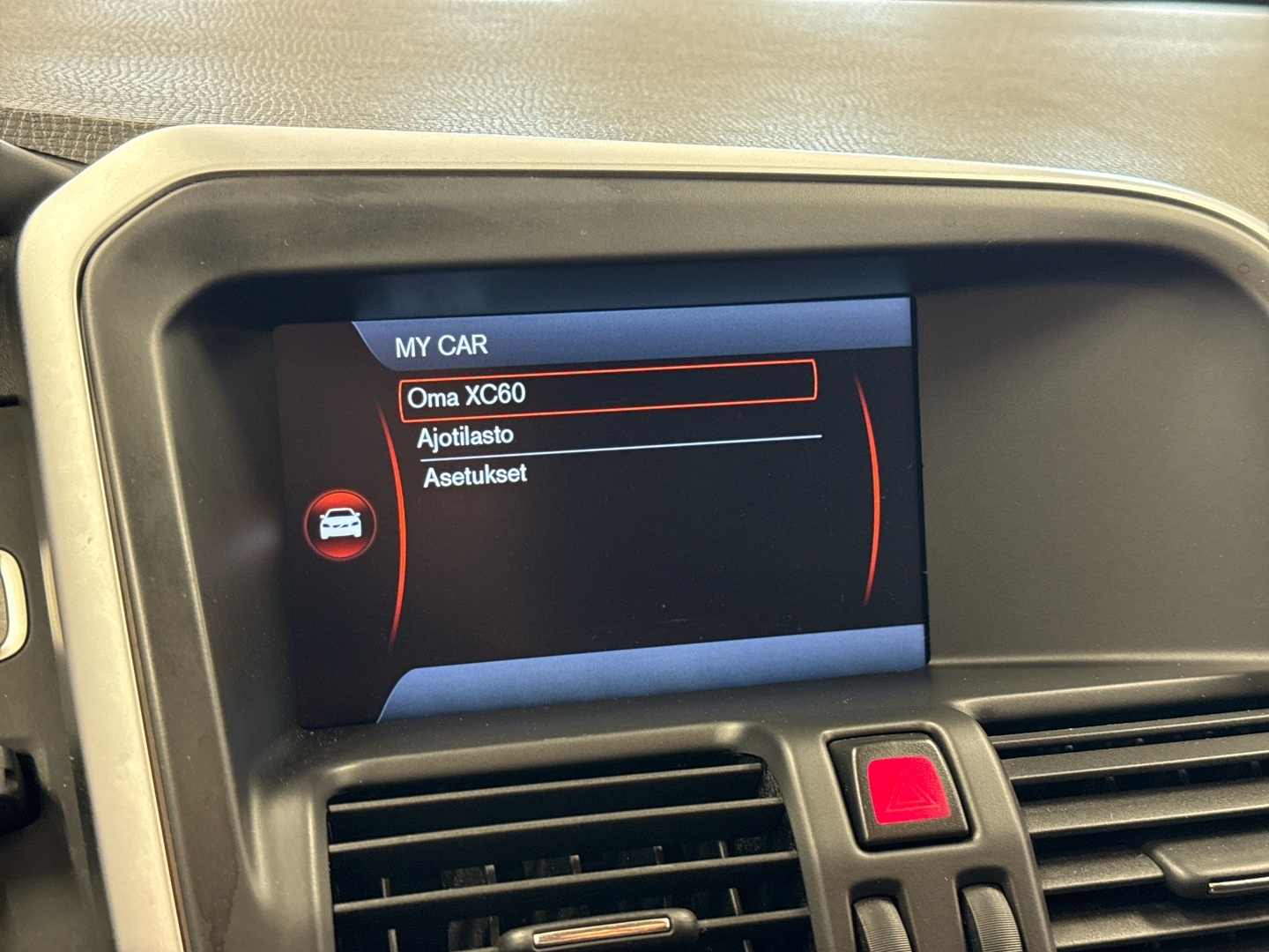 VOLVO XC60 2011