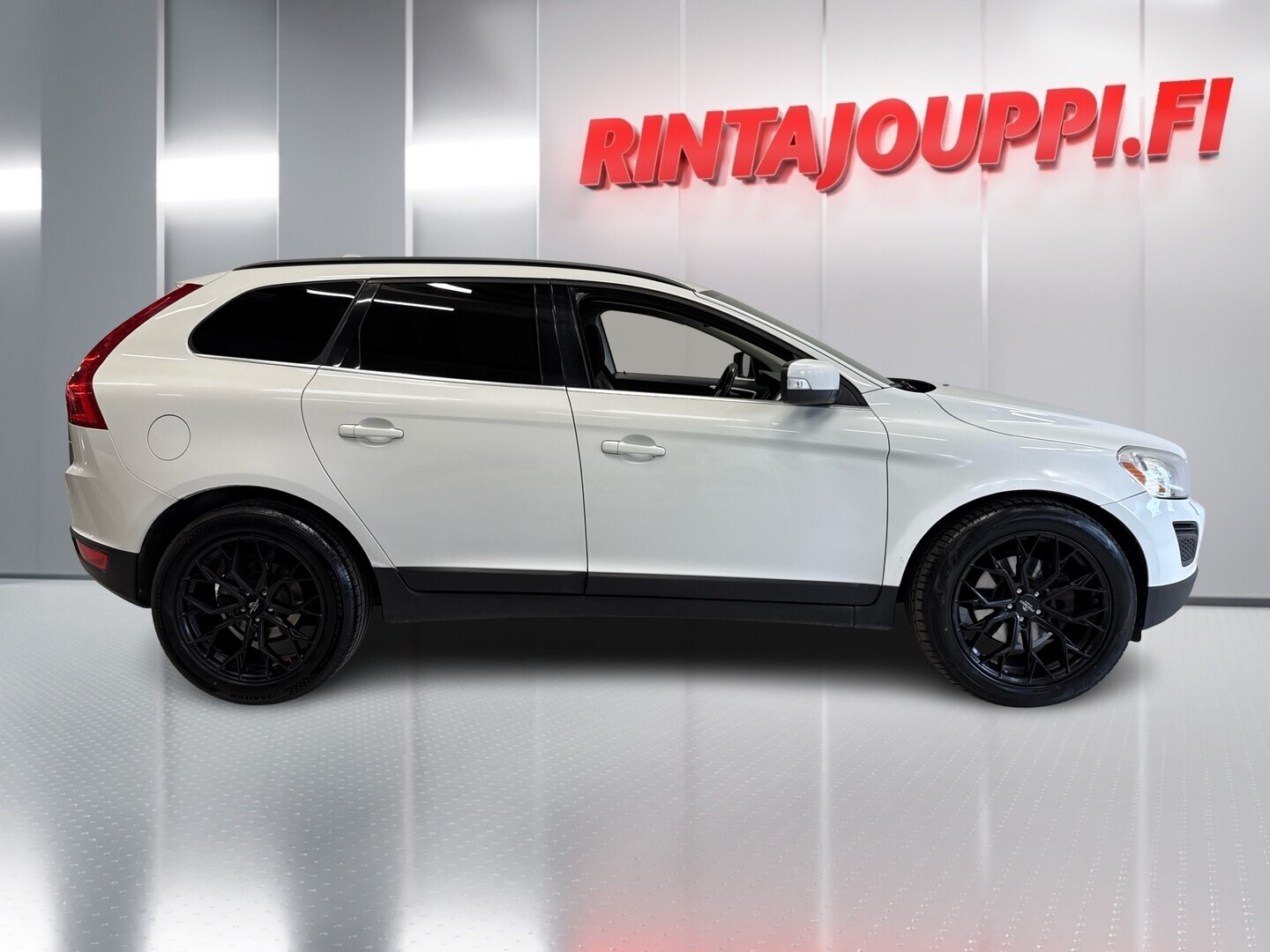 VOLVO XC60 2011