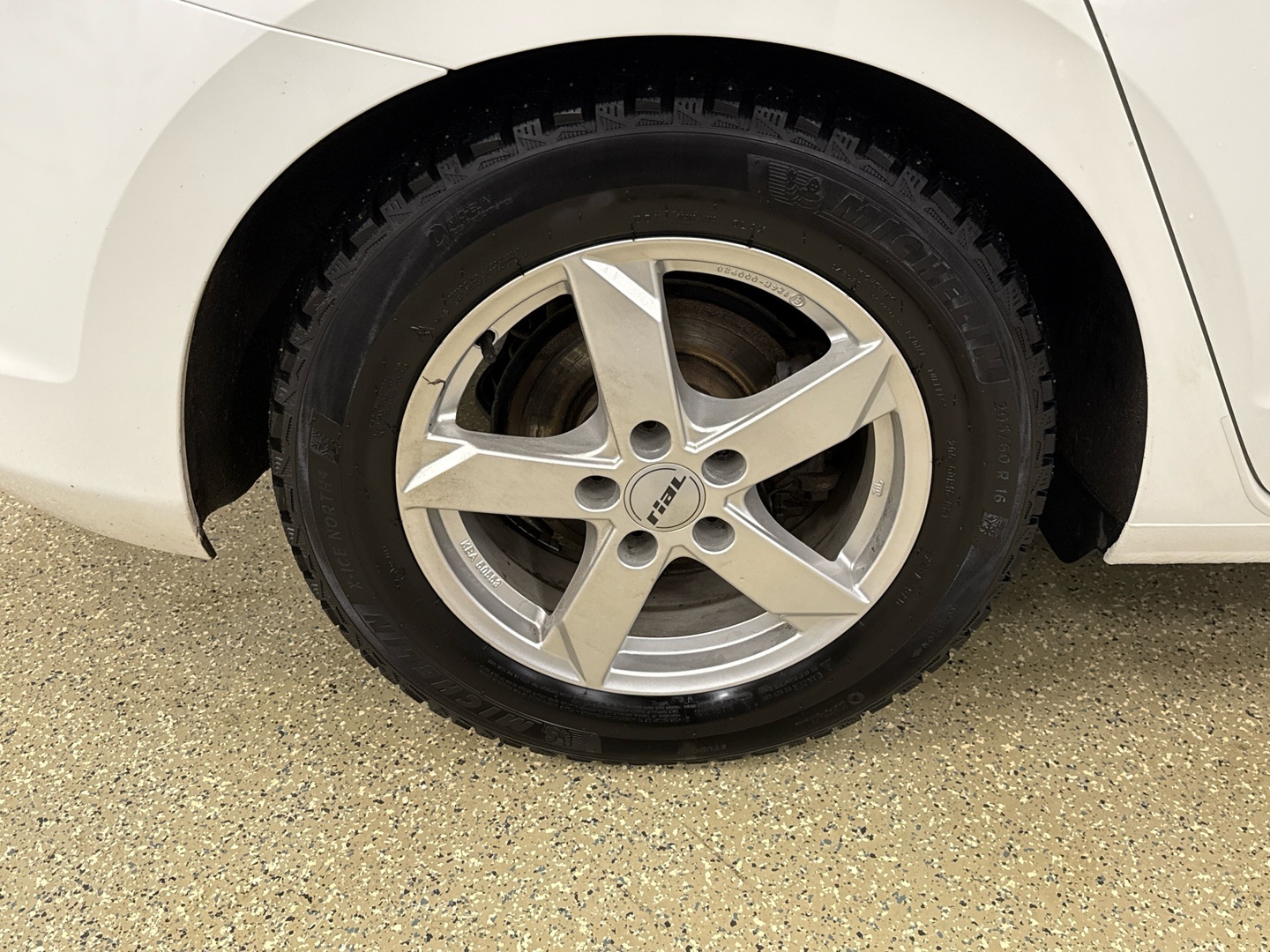 VOLKSWAGEN Touran 2018