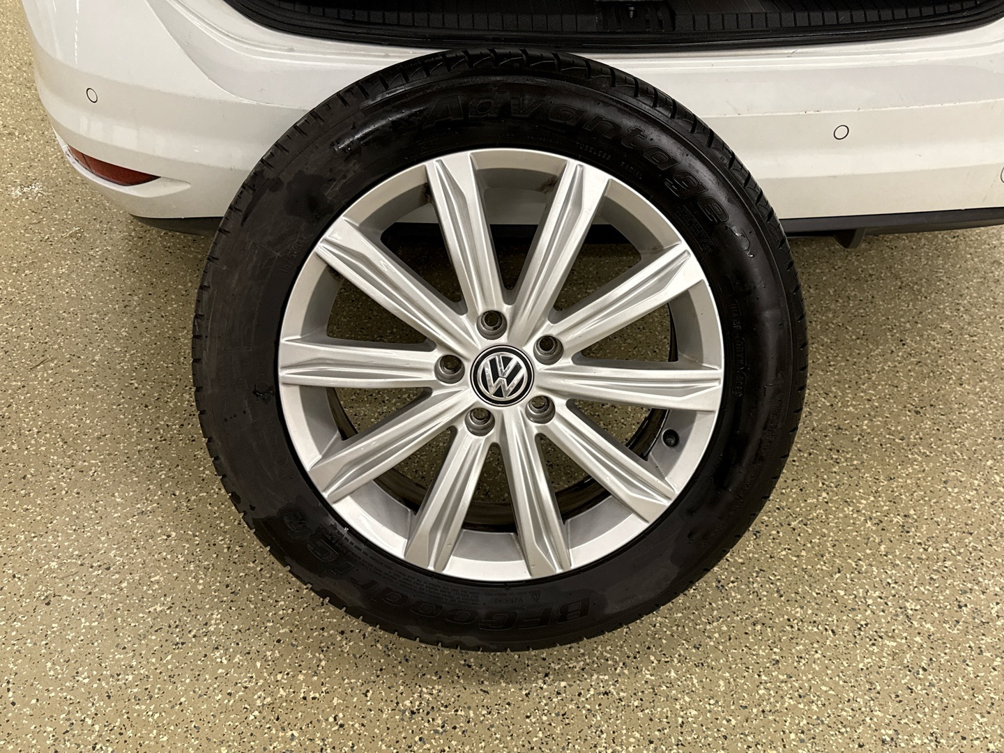 VOLKSWAGEN Touran 2018