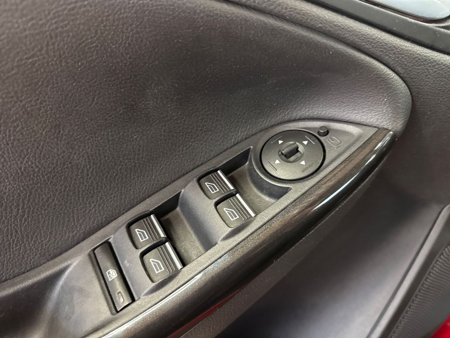FORD Focus 16