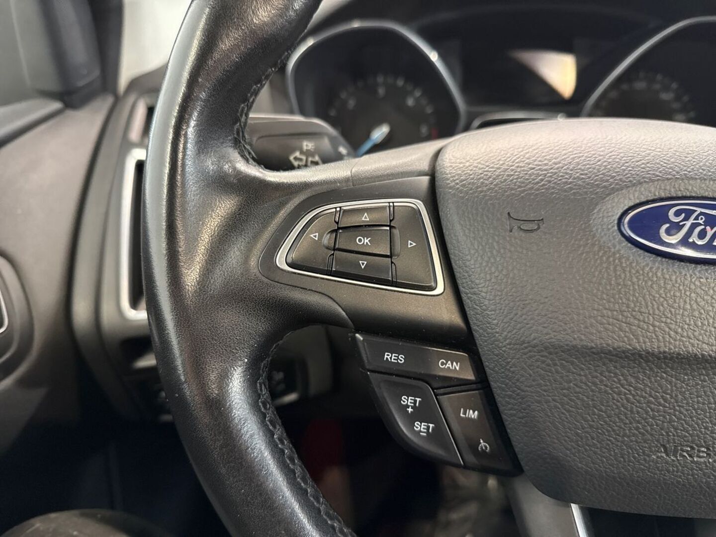 FORD Focus 17