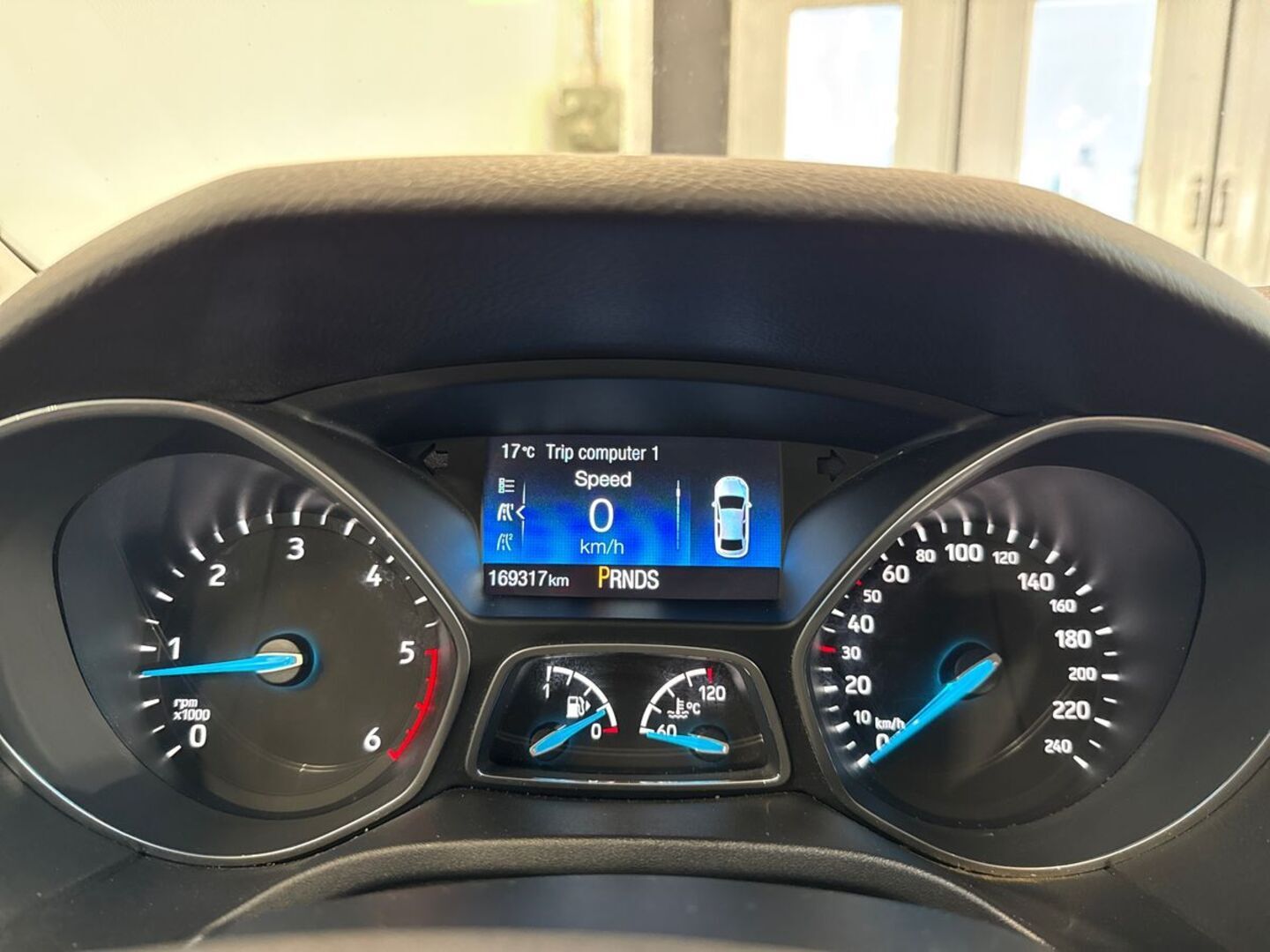 FORD Focus 19