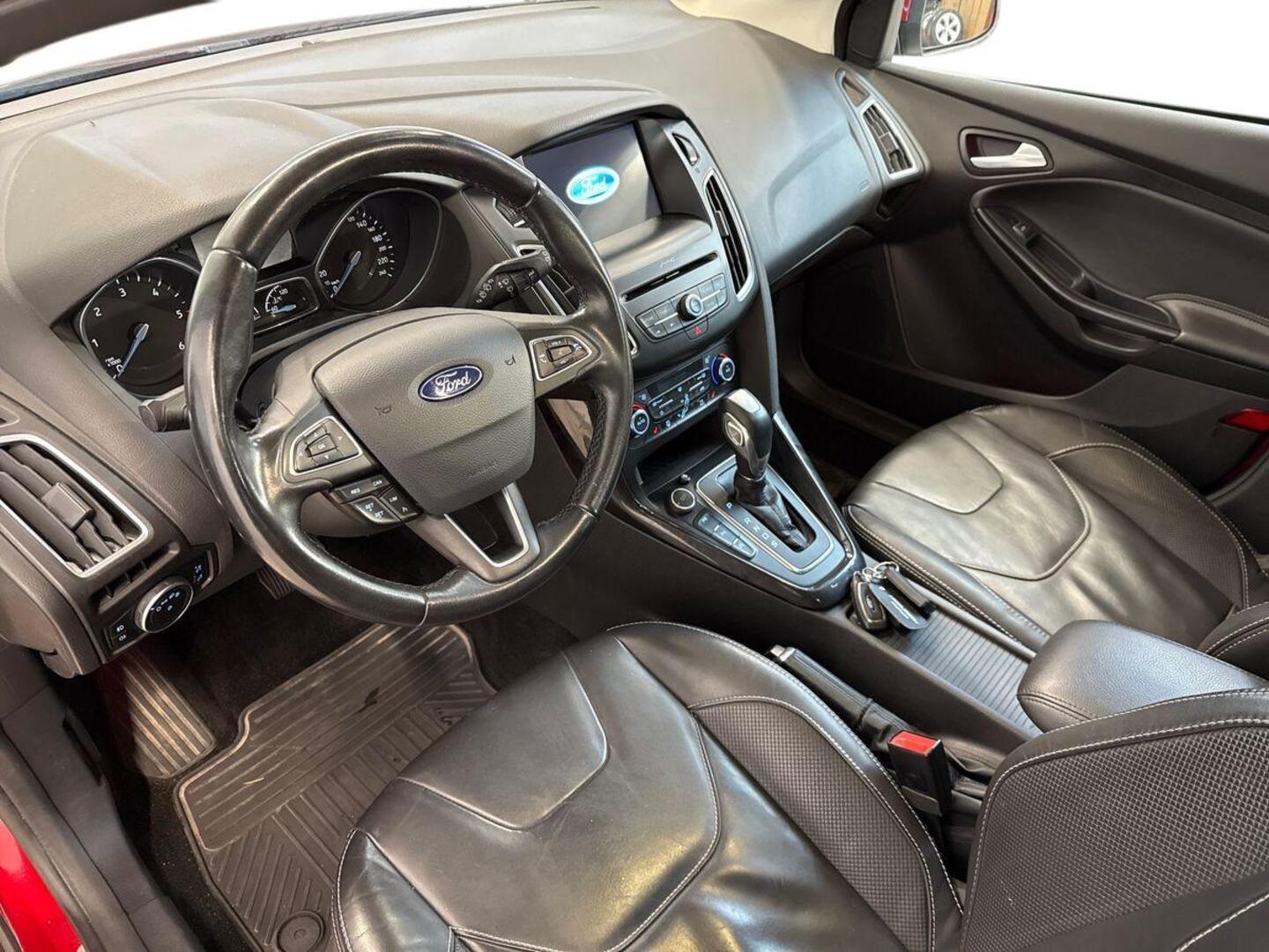 FORD Focus 6