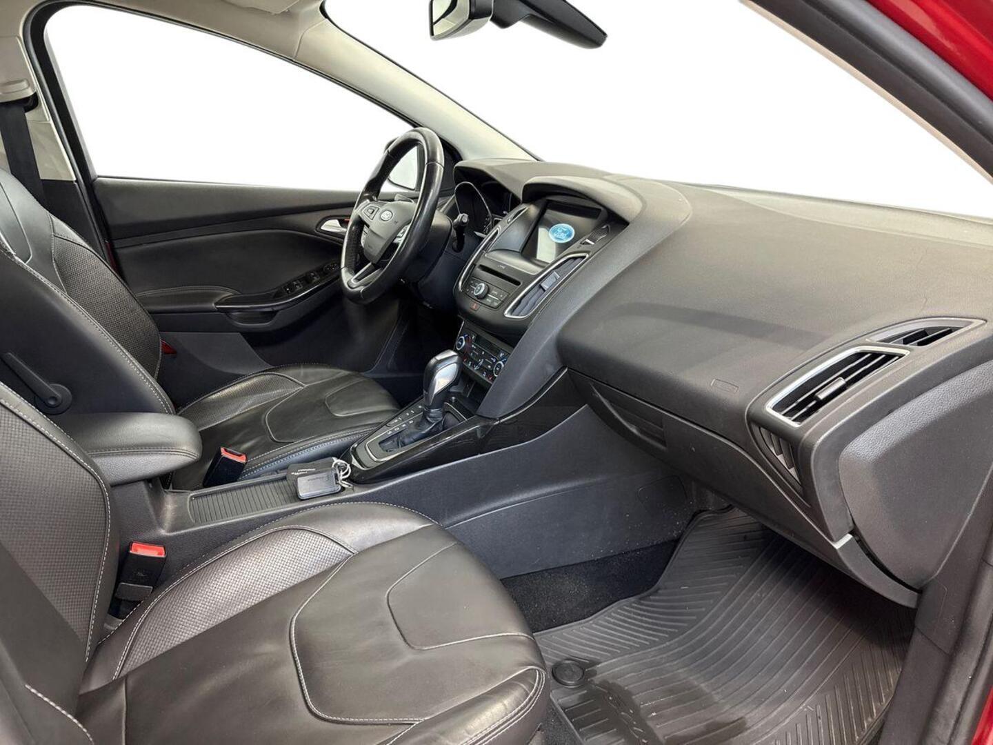 FORD Focus 7