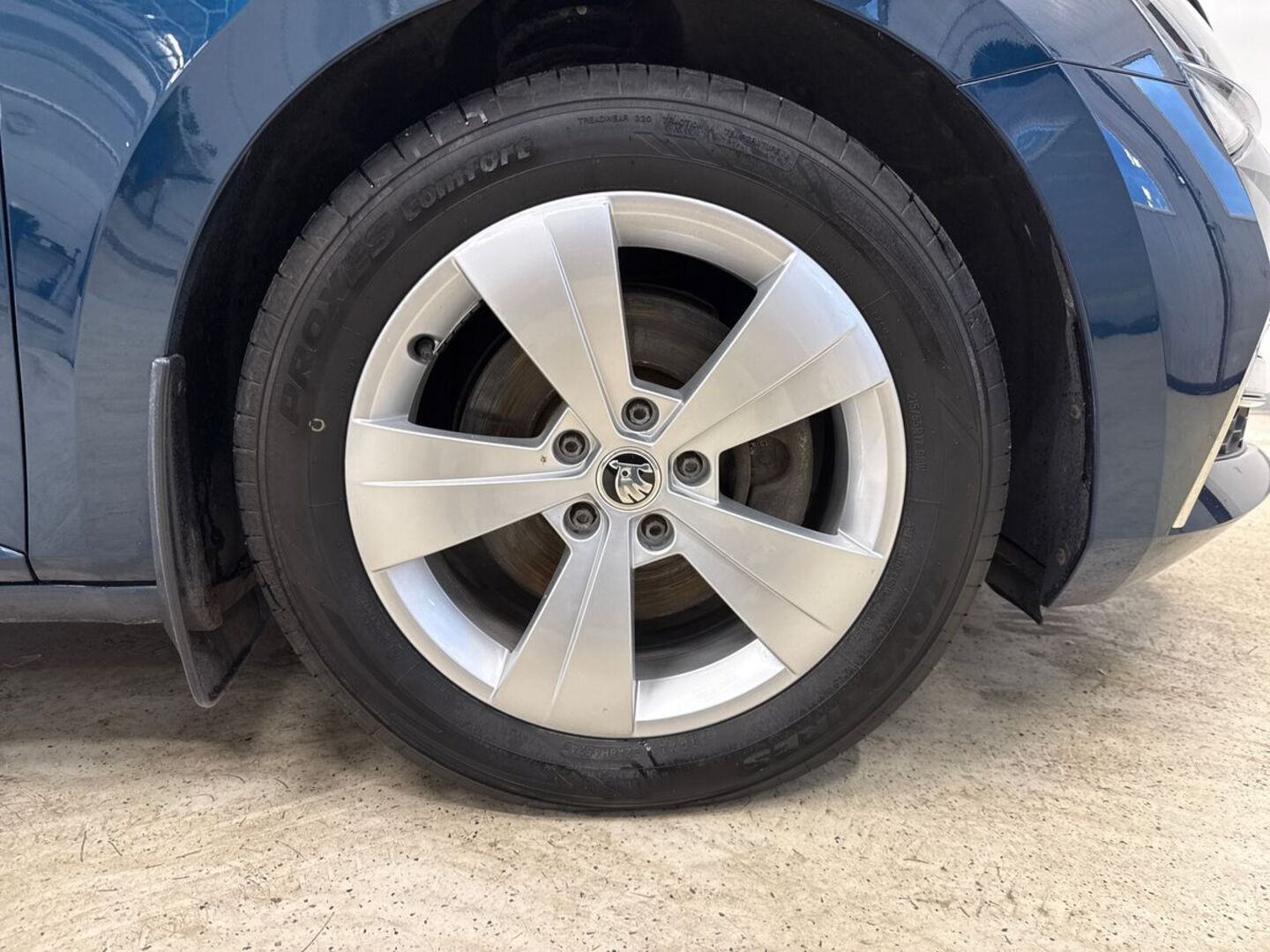 SKODA Superb 17