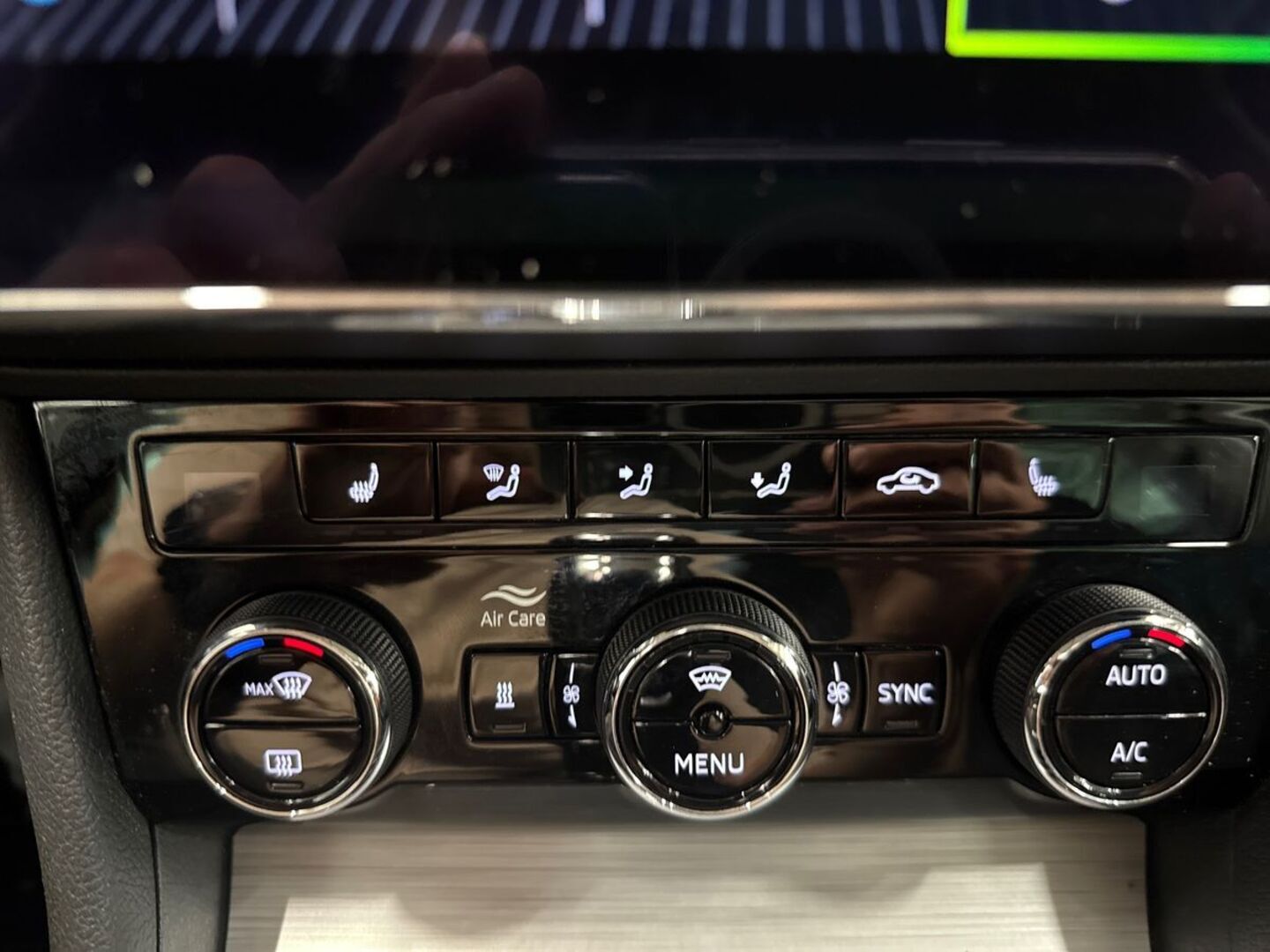 SKODA Superb 28