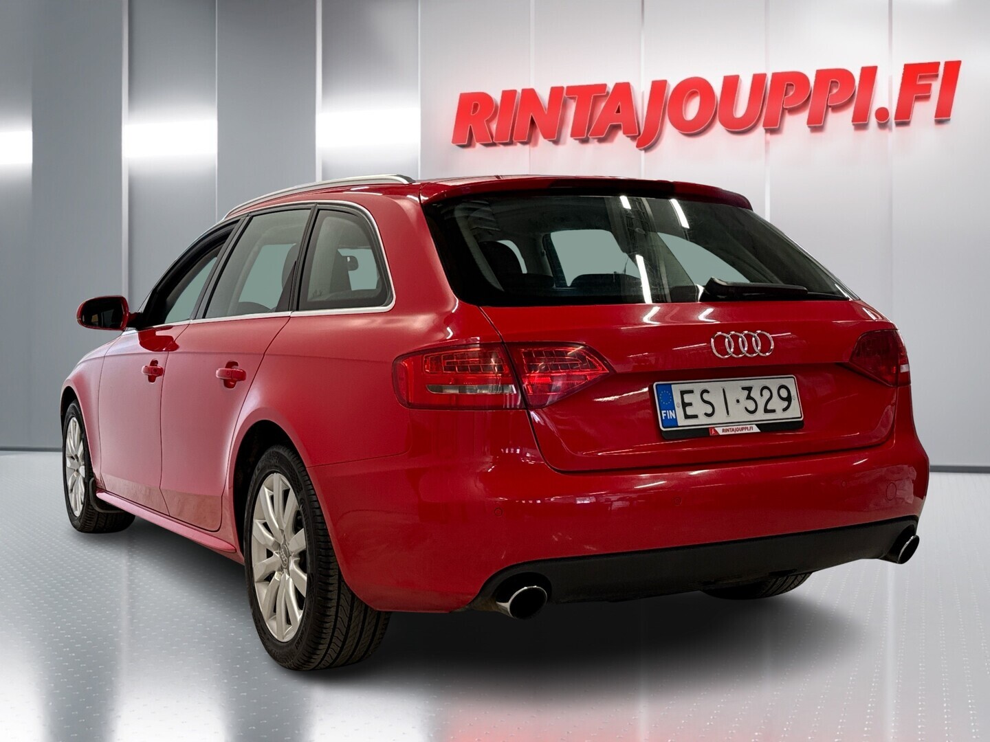 AUDI A4 2011