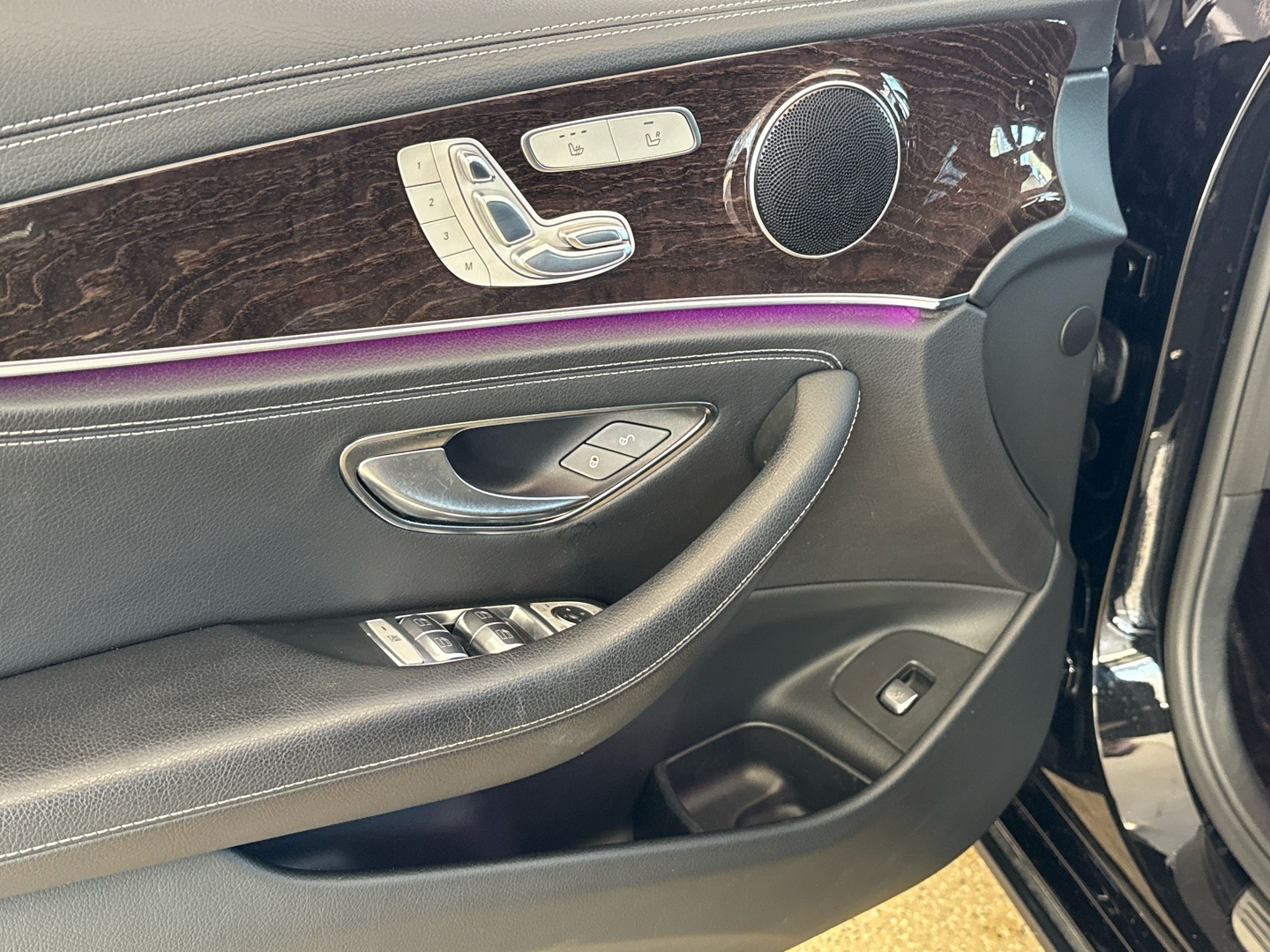 MERCEDES-BENZ E 2017