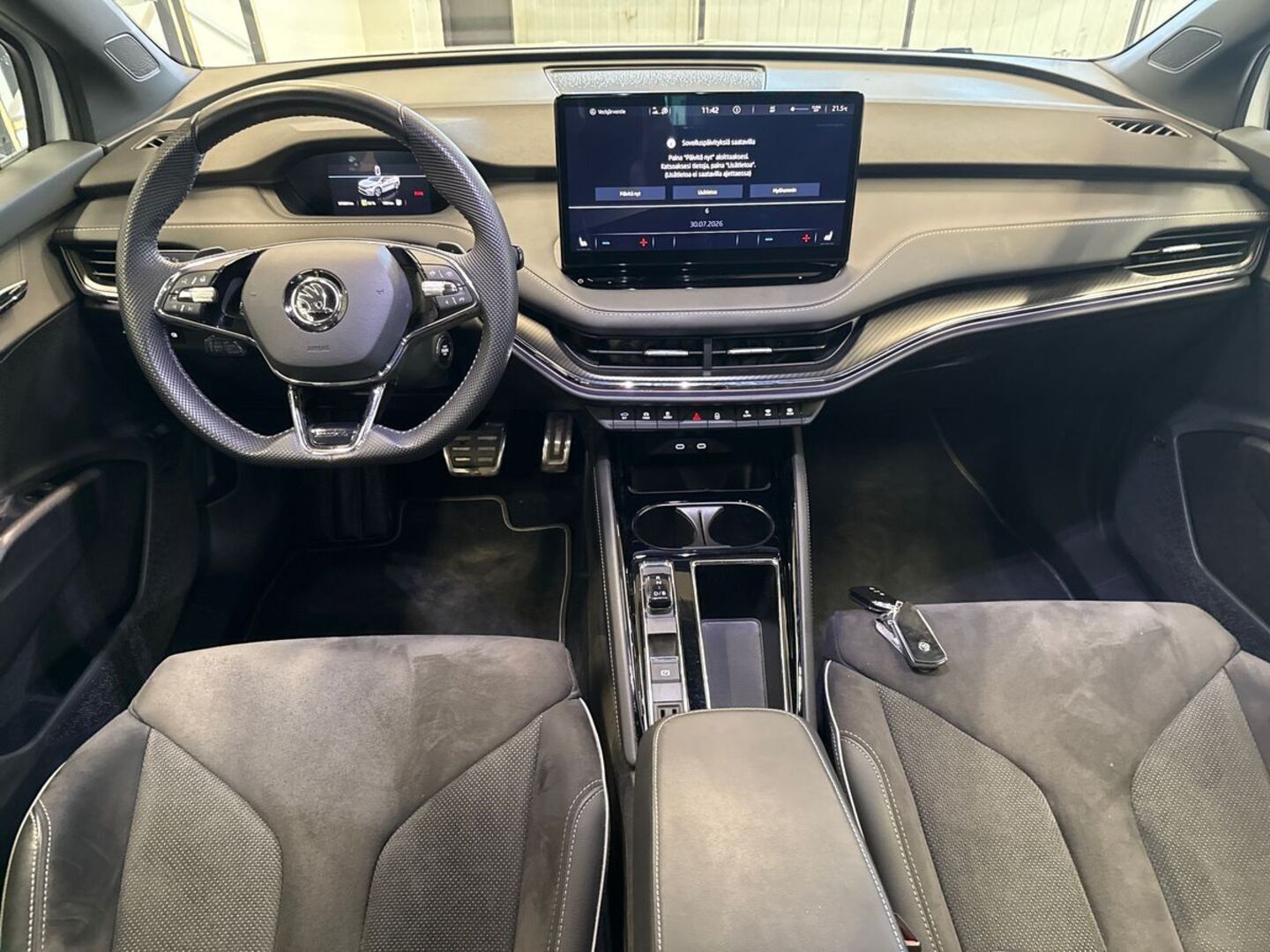 SKODA Enyaq 2023