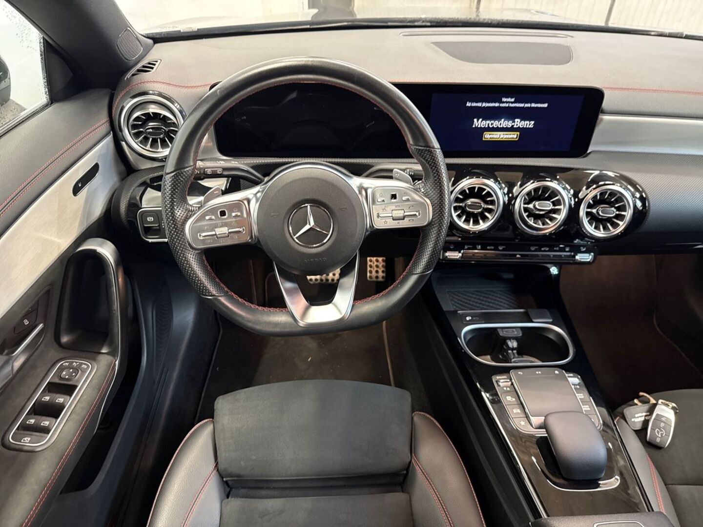 MERCEDES-BENZ CLA 21