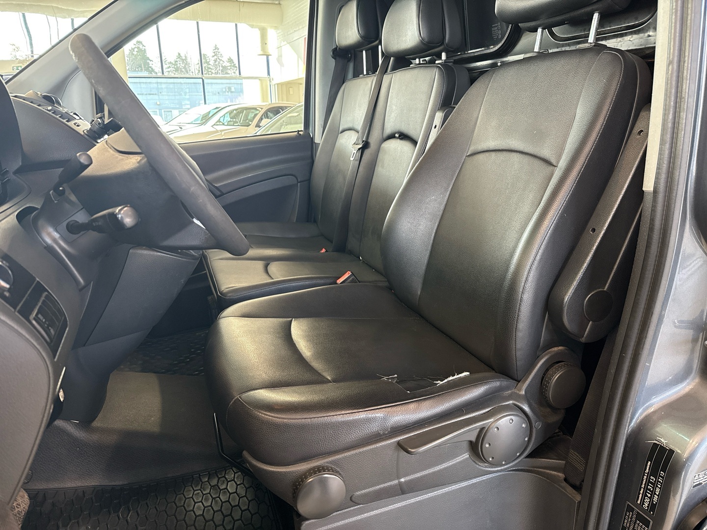 MERCEDES-BENZ Vito 2011