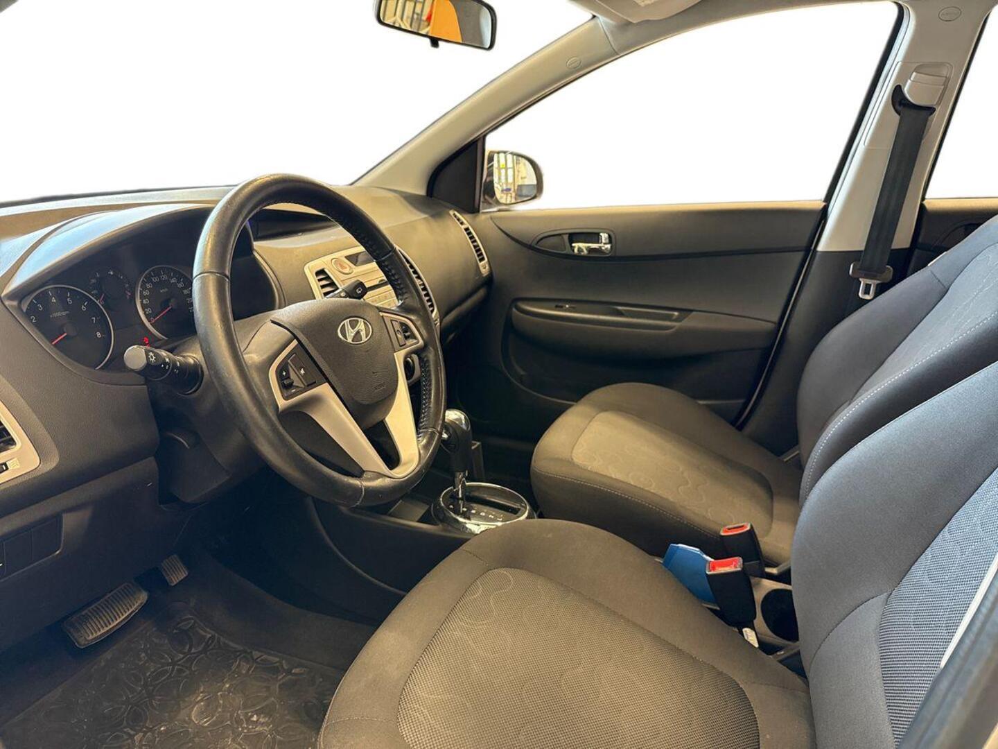 HYUNDAI i20 7