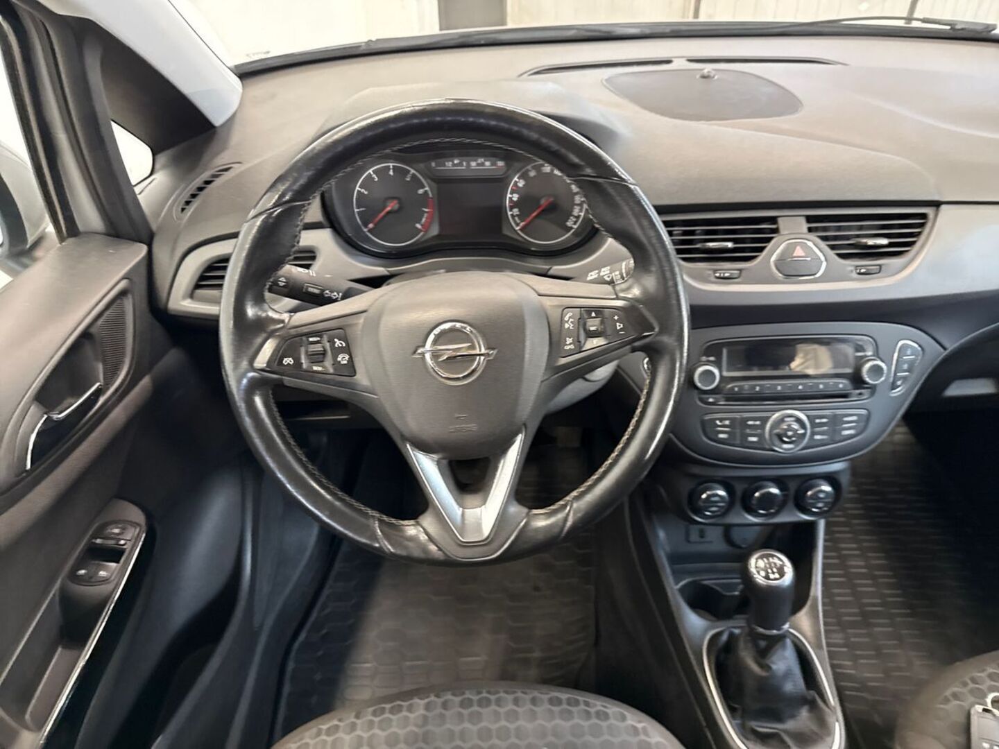 OPEL Corsa 2015