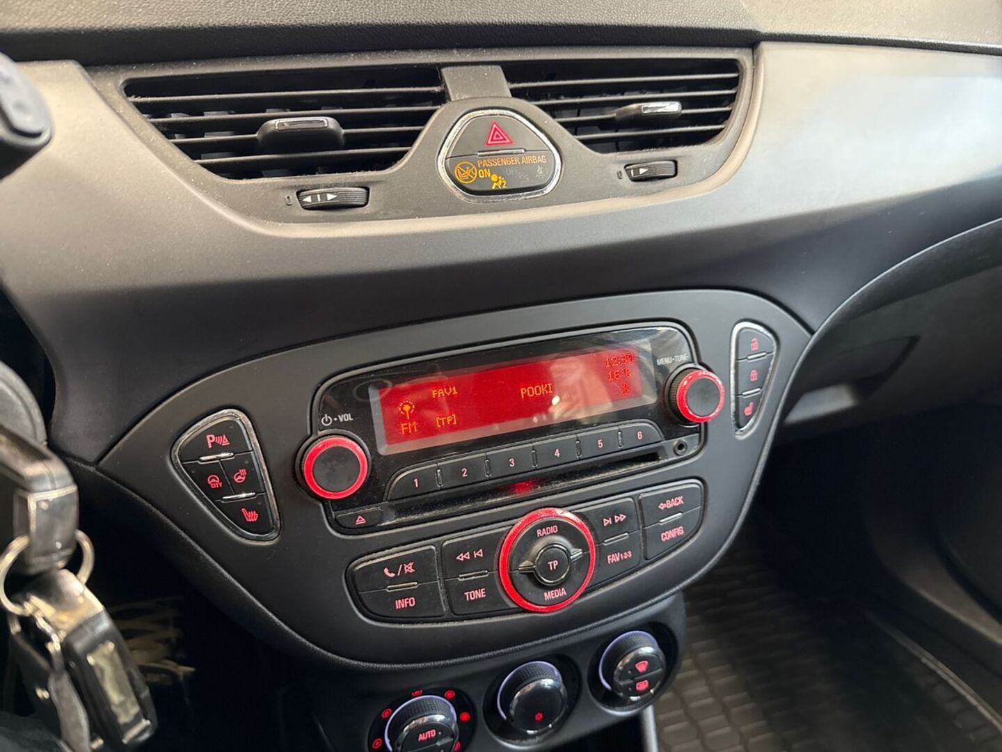 OPEL Corsa 2015