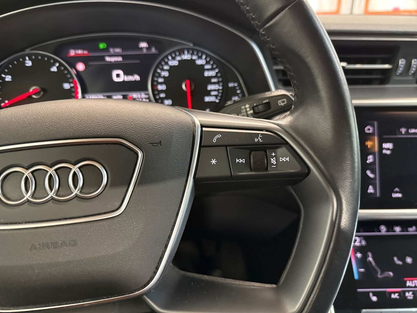 AUDI A6 2019