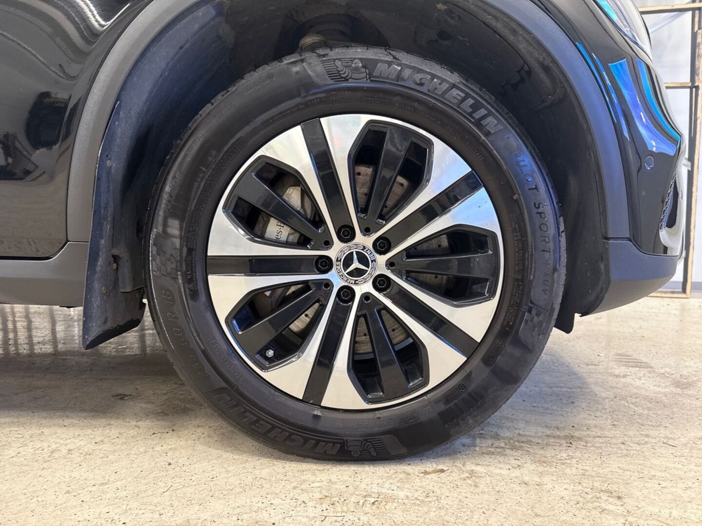 MERCEDES-BENZ GLC 2020