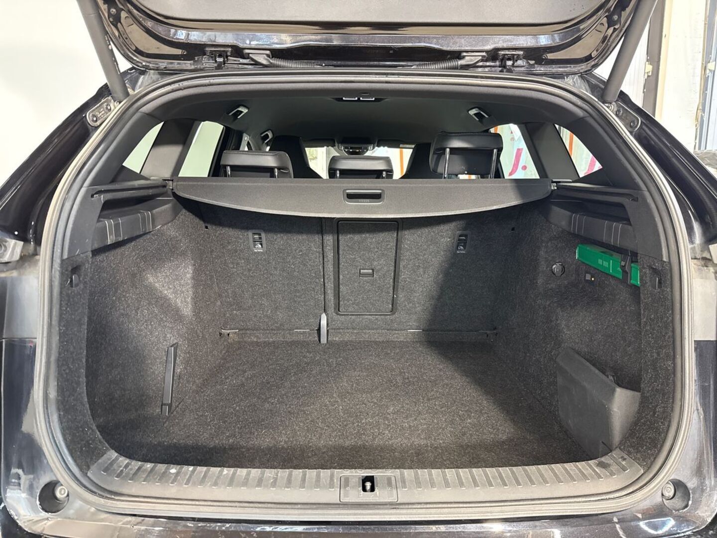 SKODA Enyaq 2023