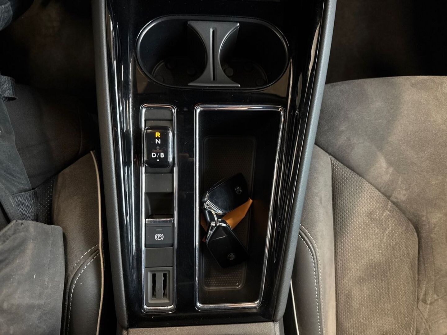 SKODA Enyaq 2023